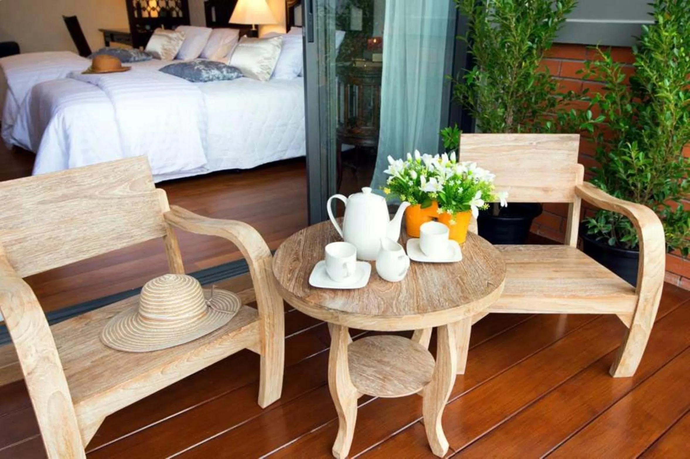 Shower, Bed in Rimnaam Klangchan Hotel - SHA Plus