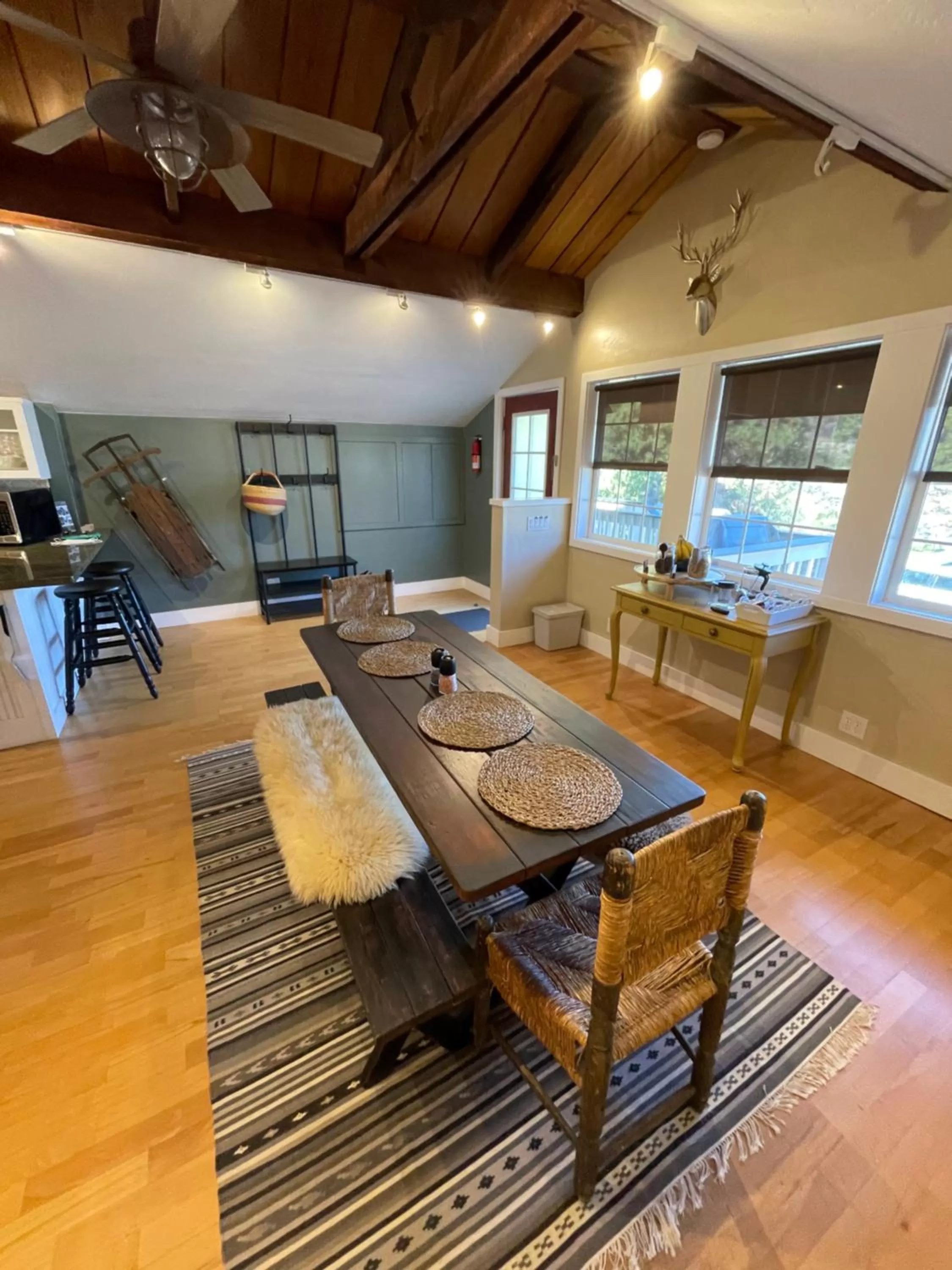 Facade/entrance in Yosemite Basecamp