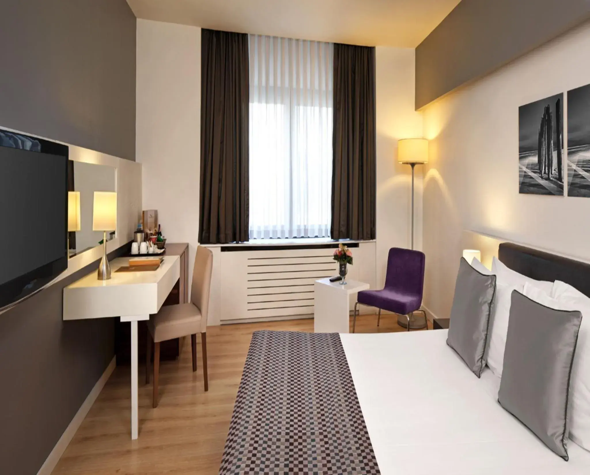 Bedroom, TV/Entertainment Center in Surmeli Istanbul Hotel