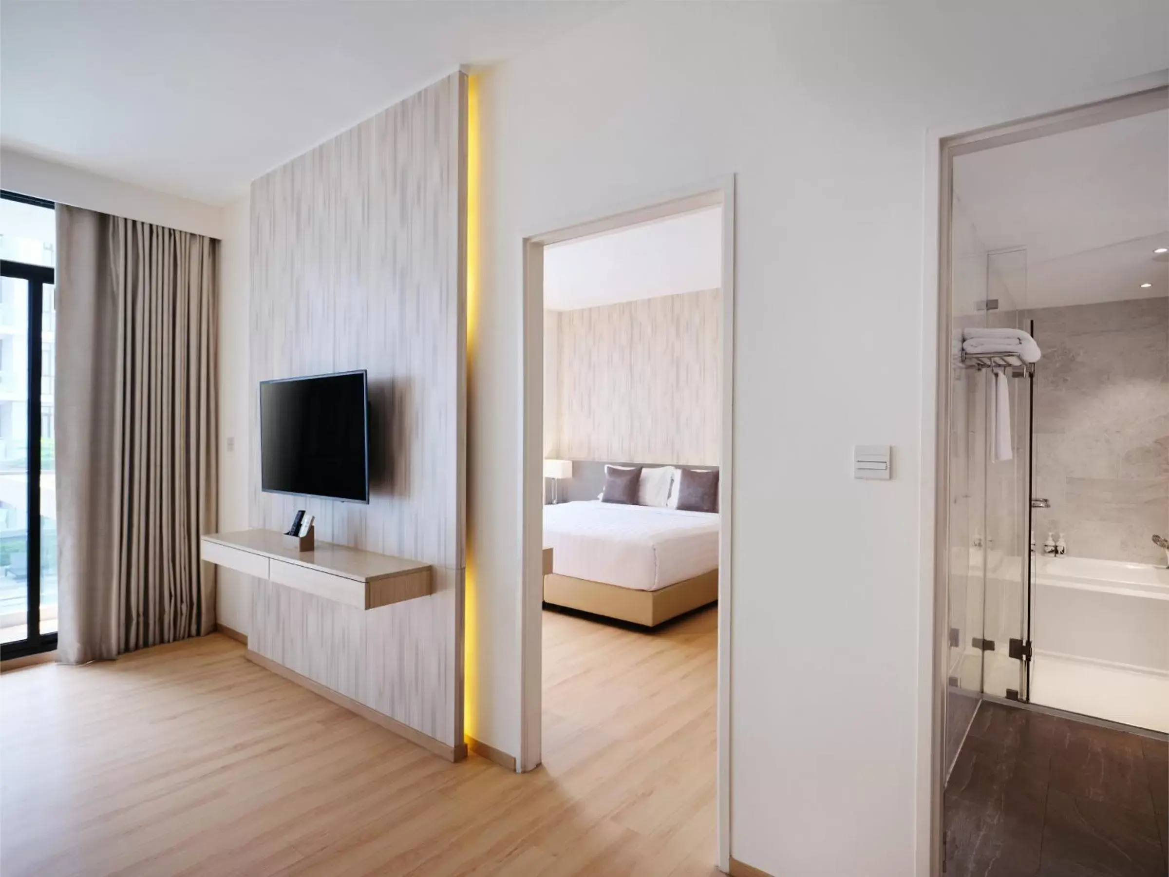 TV and multimedia, Bed in Arden Hotel and Residence by At Mind