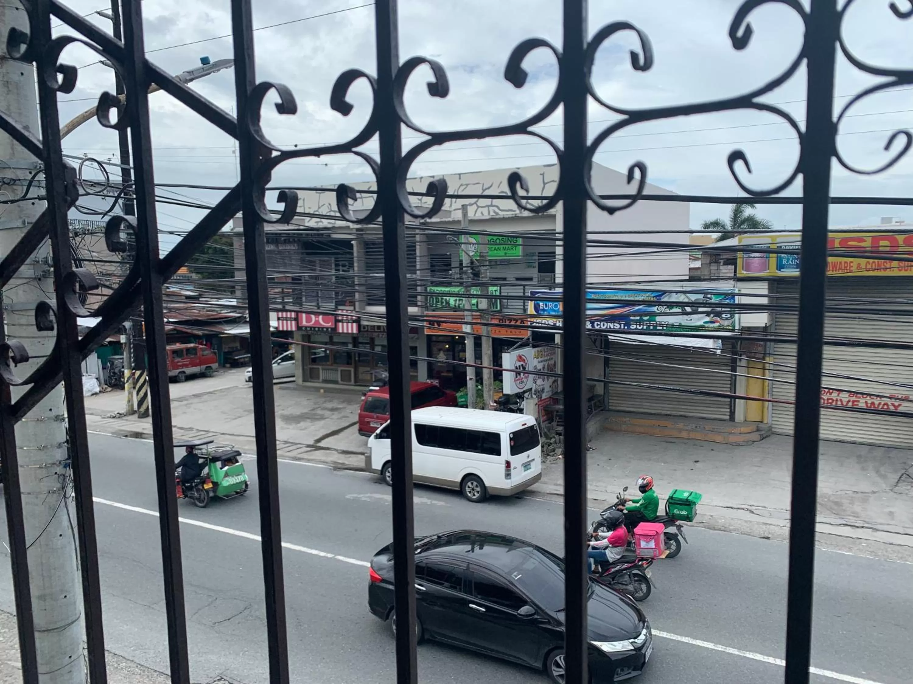 Property building in ROBIE'S TRANSIENTS ROOMS