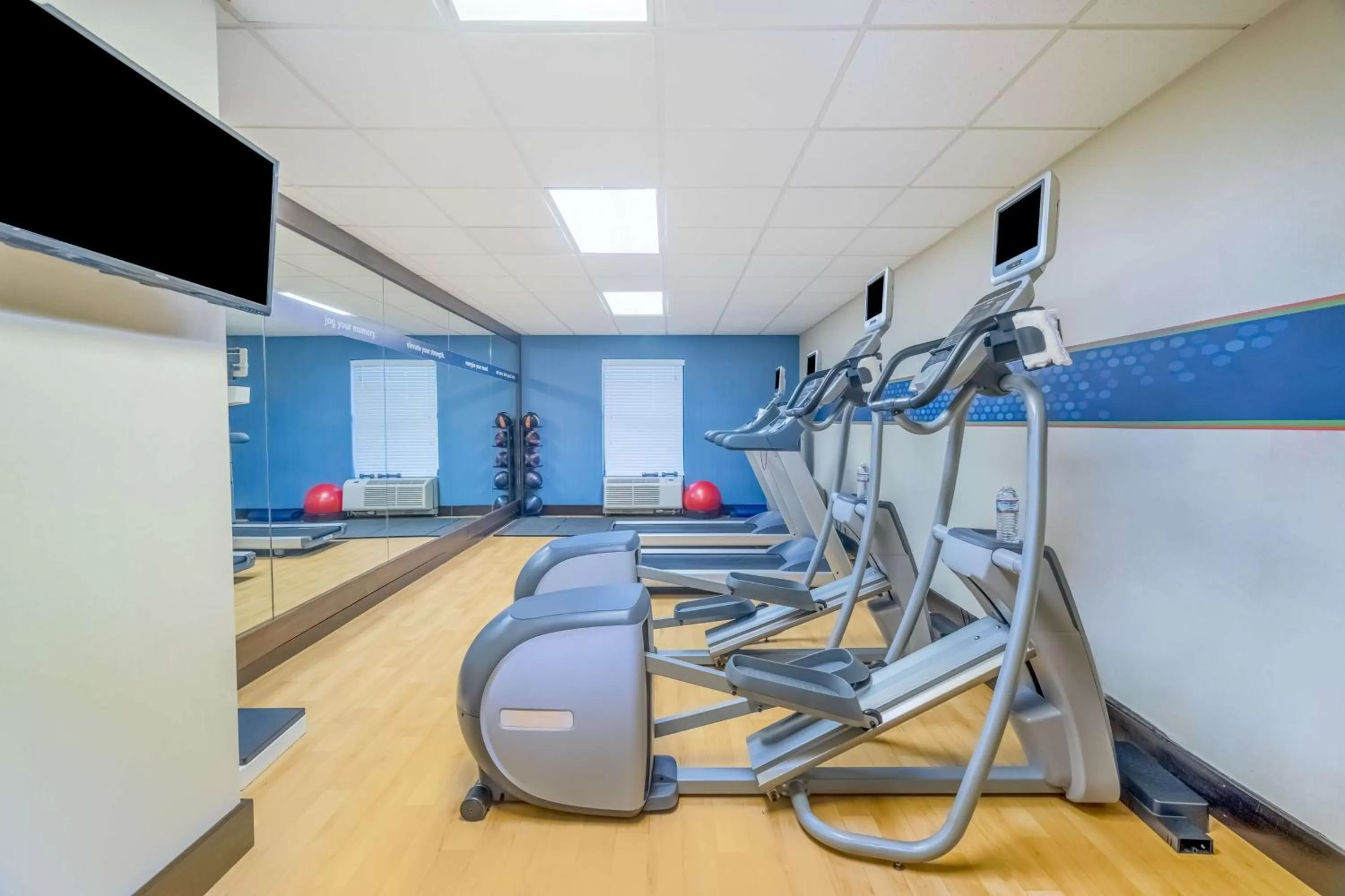 Fitness centre/facilities in Hampton Inn Terre Haute