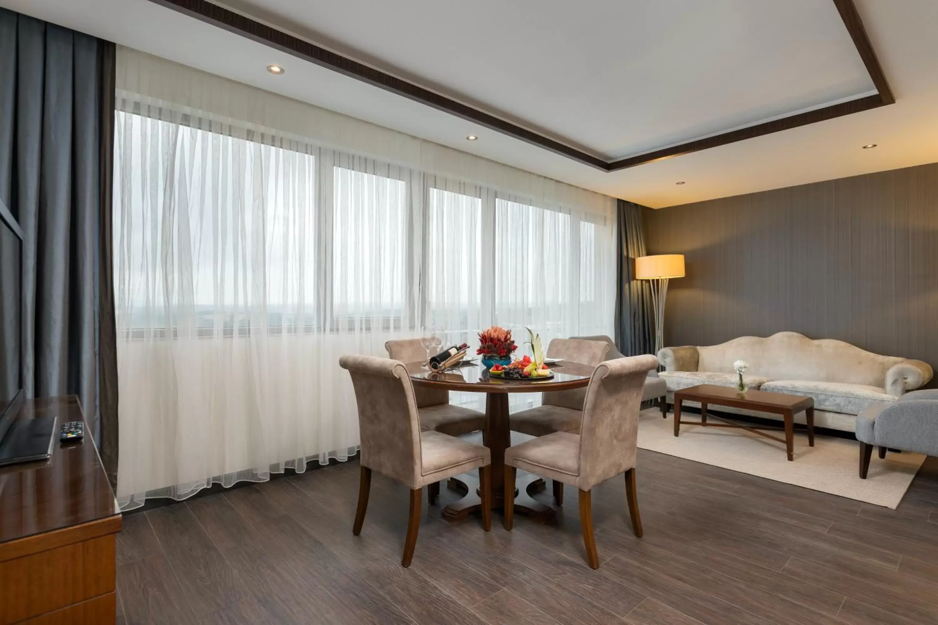 Dining Area in Miracle Istanbul Asia Airport Hotel & Spa