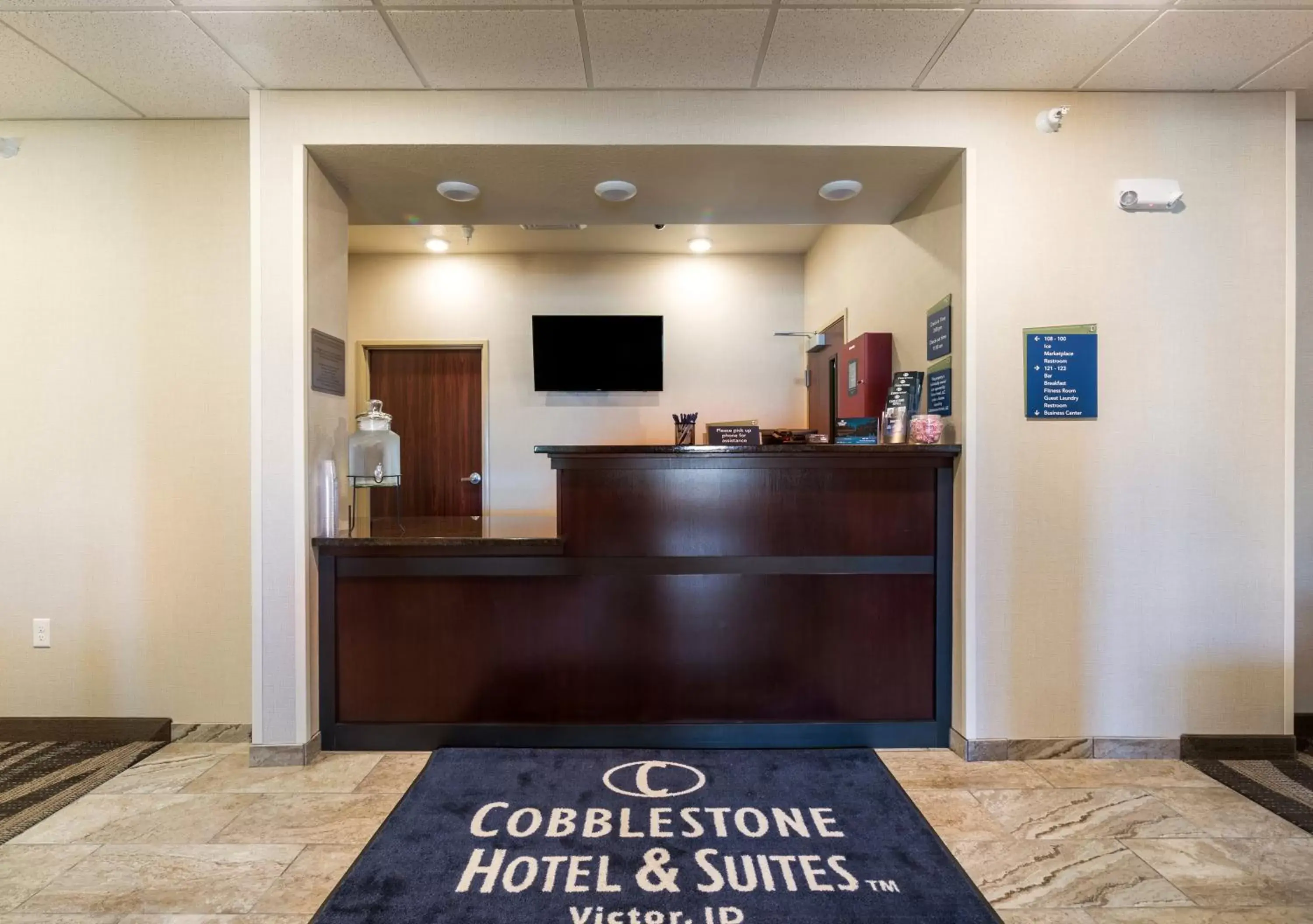Lobby or reception, Lobby/Reception in Cobblestone Hotel & Suites - Victor