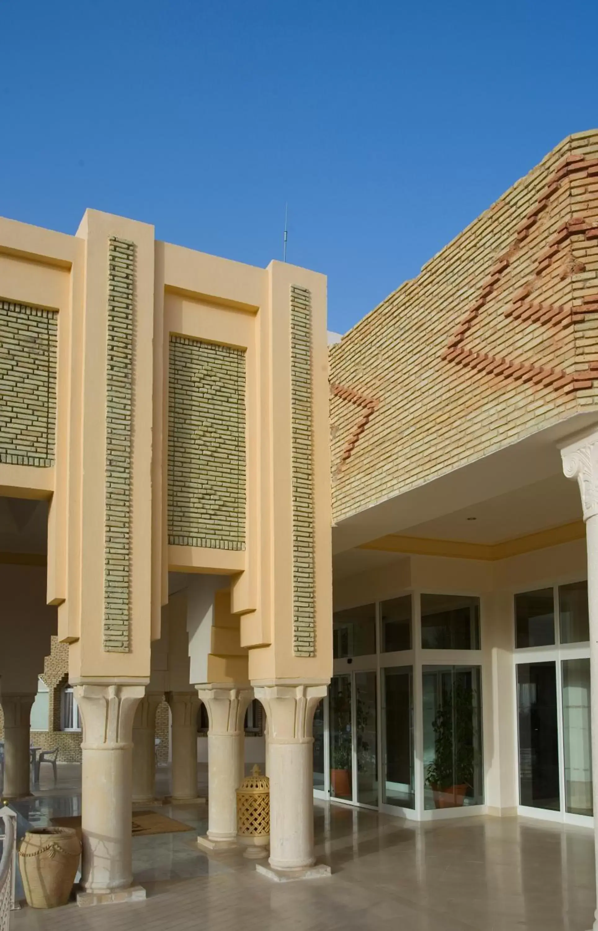Facade/entrance, Property Building in El Mouradi Tozeur