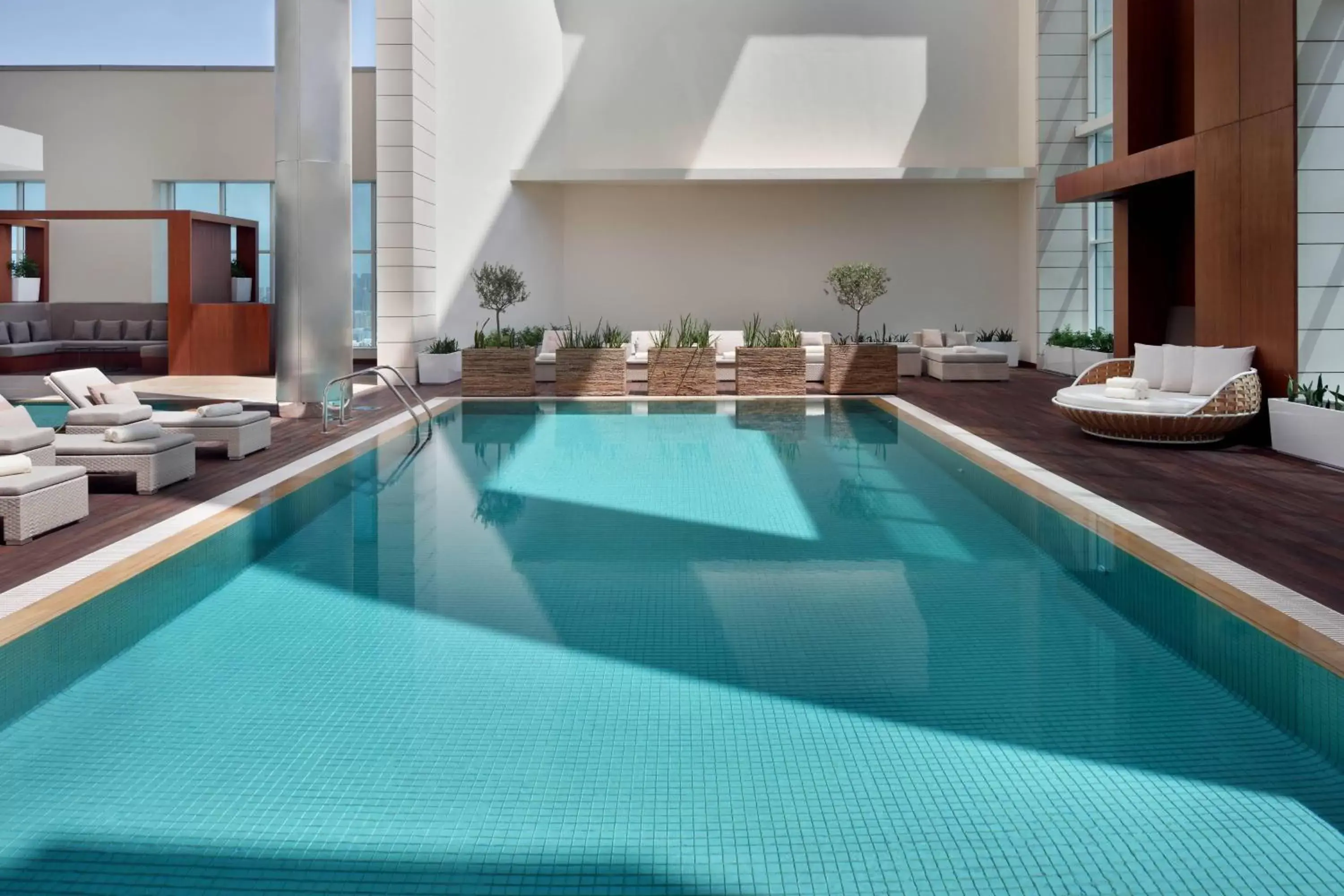 Swimming Pool in Marriott Hotel Downtown Abu Dhabi