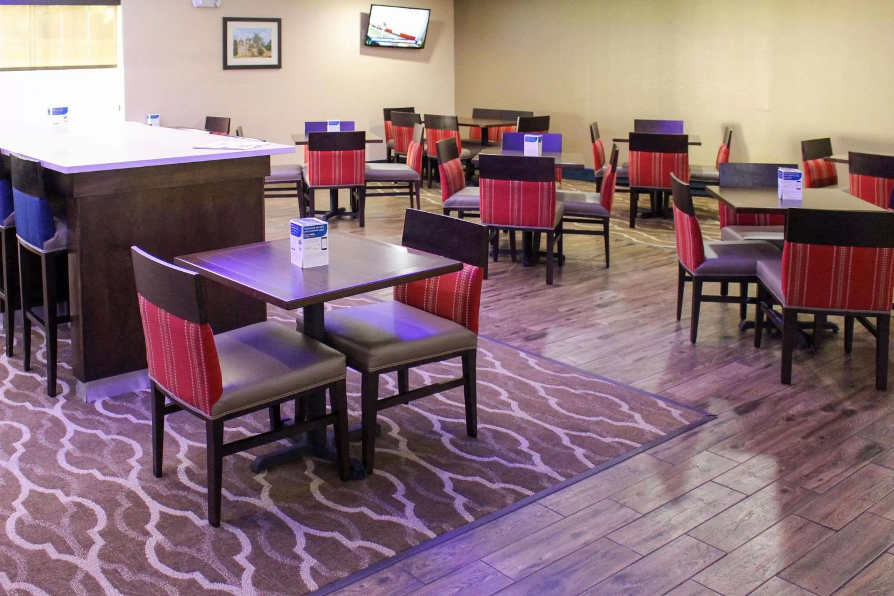 Restaurant/places to eat in Comfort Inn & Suites Near Six Flags & Medical Center