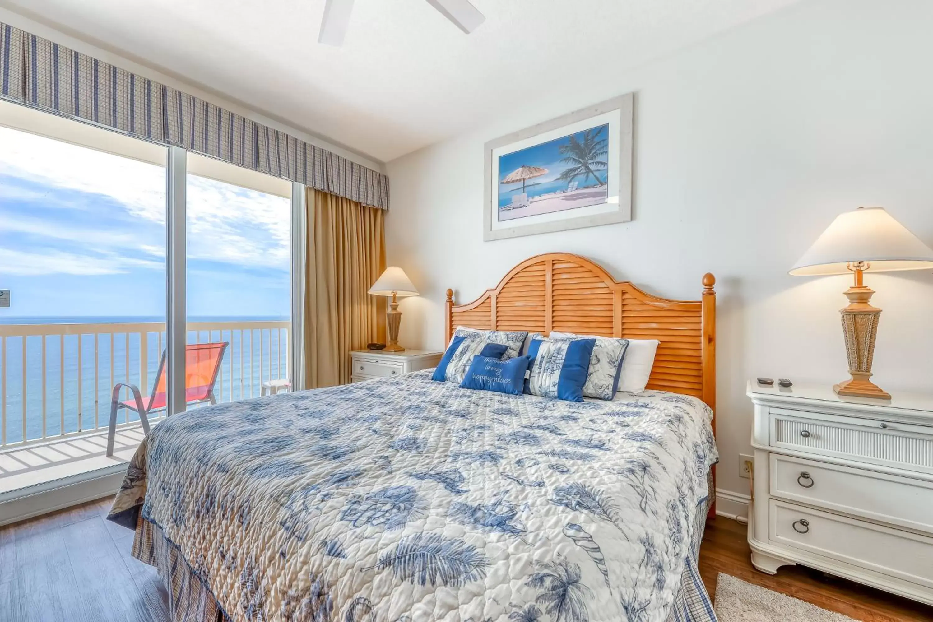Bed in Calypso Resort