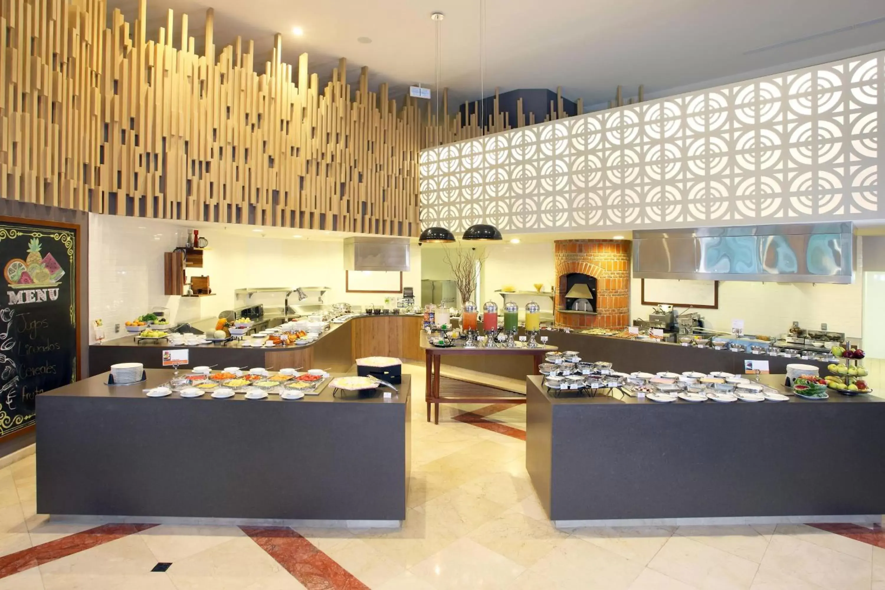 Restaurant/Places to Eat in Villahermosa Marriott Hotel