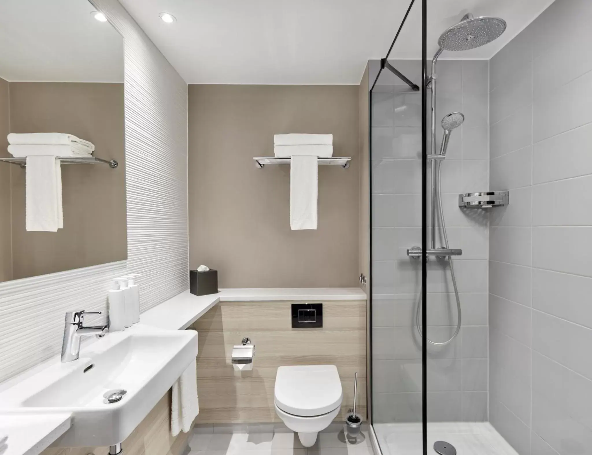 Bathroom in Crowne Plaza Hamburg-City Alster, an IHG Hotel