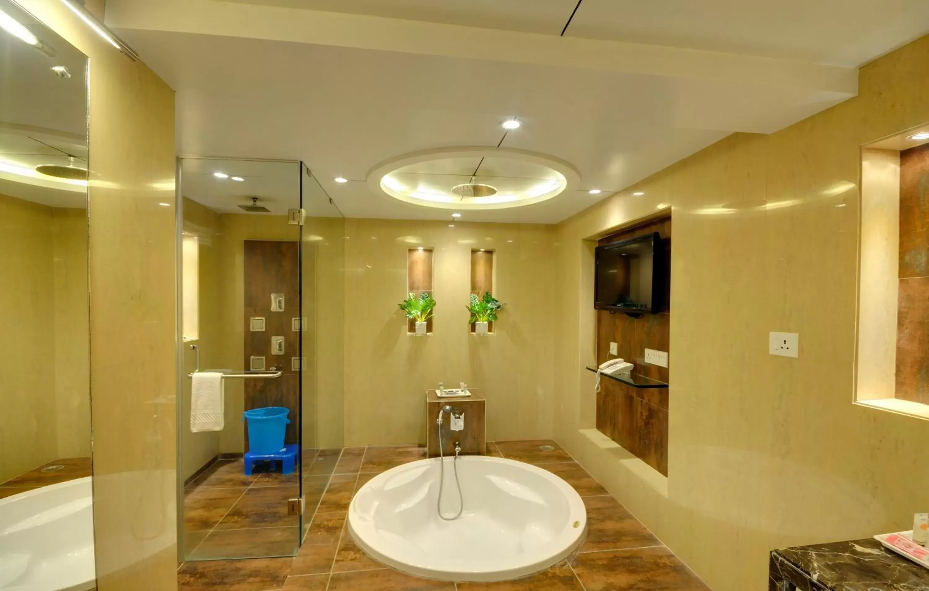 Bathroom in Hotel Holiday Resort