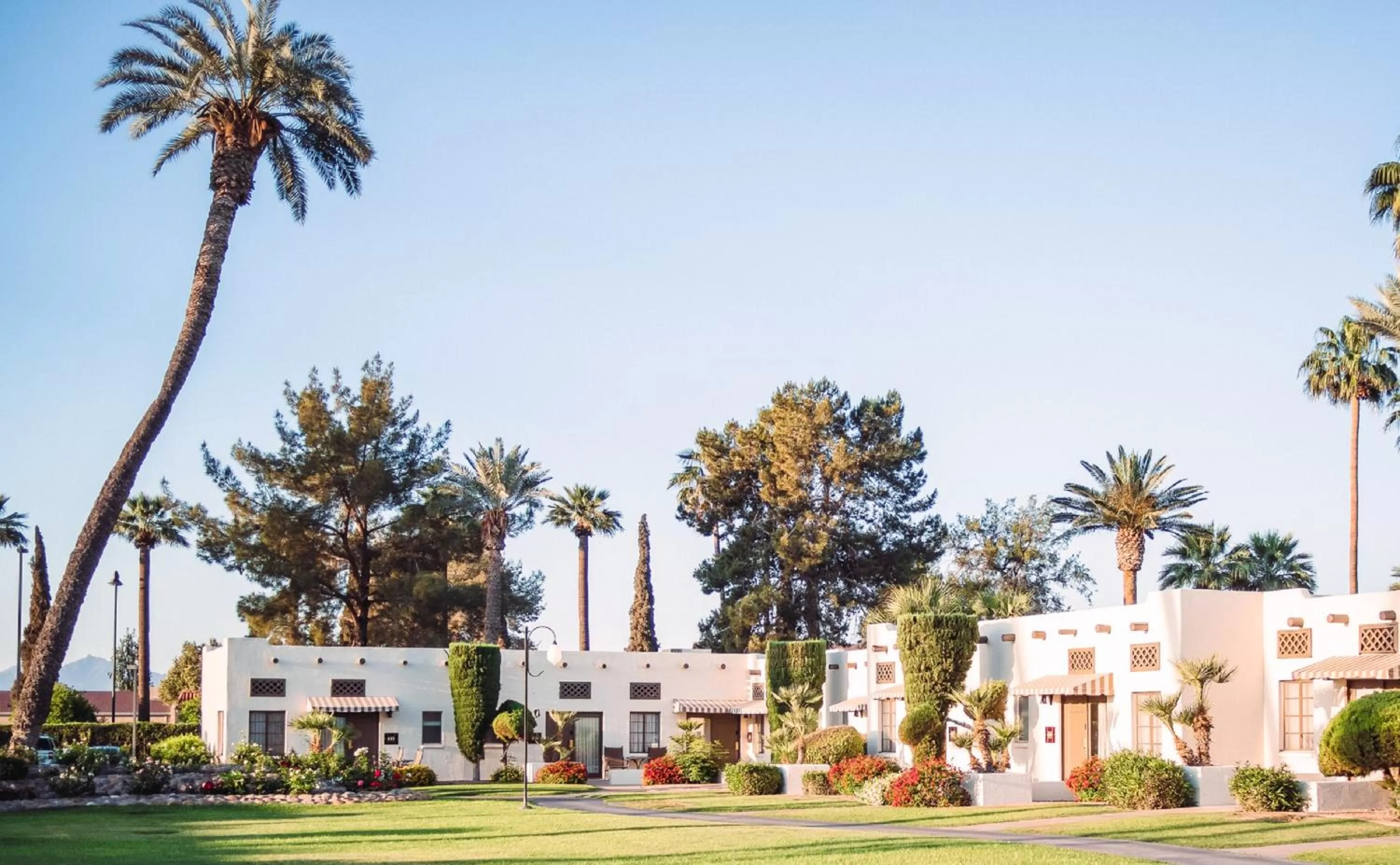Facade/entrance in The Wigwam