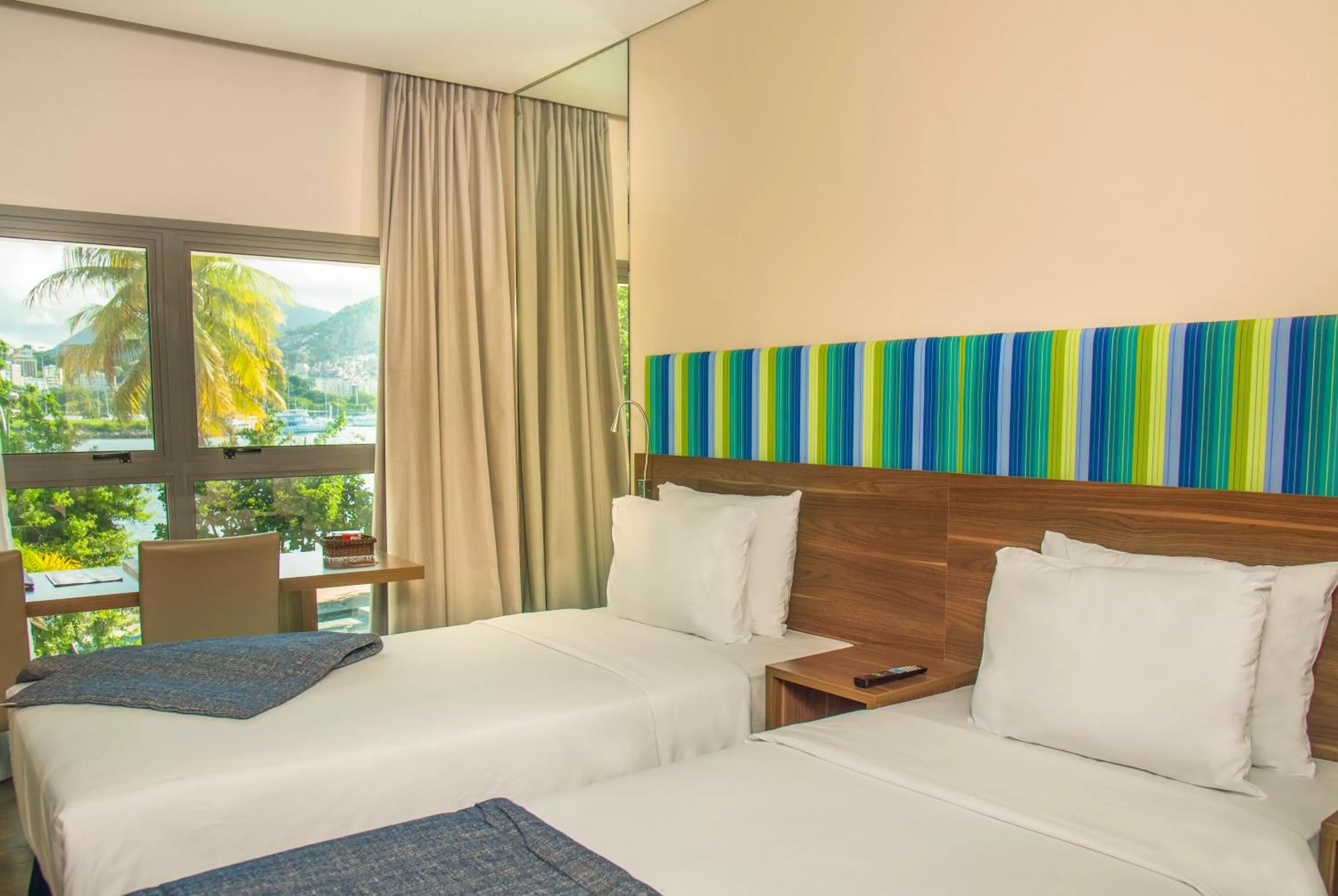 Bed in Prodigy Santos Dumont by Wish