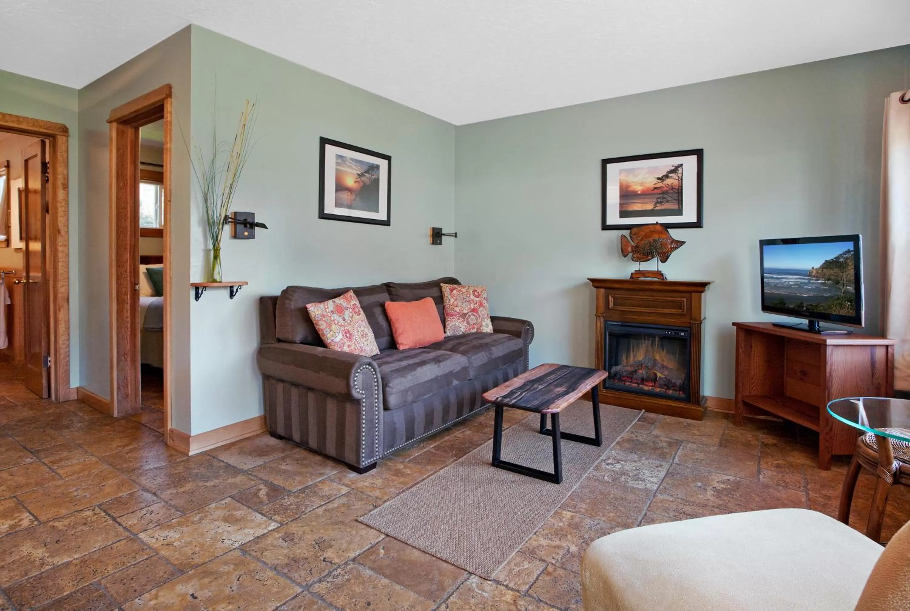 Seating Area in Agate Beach Motel