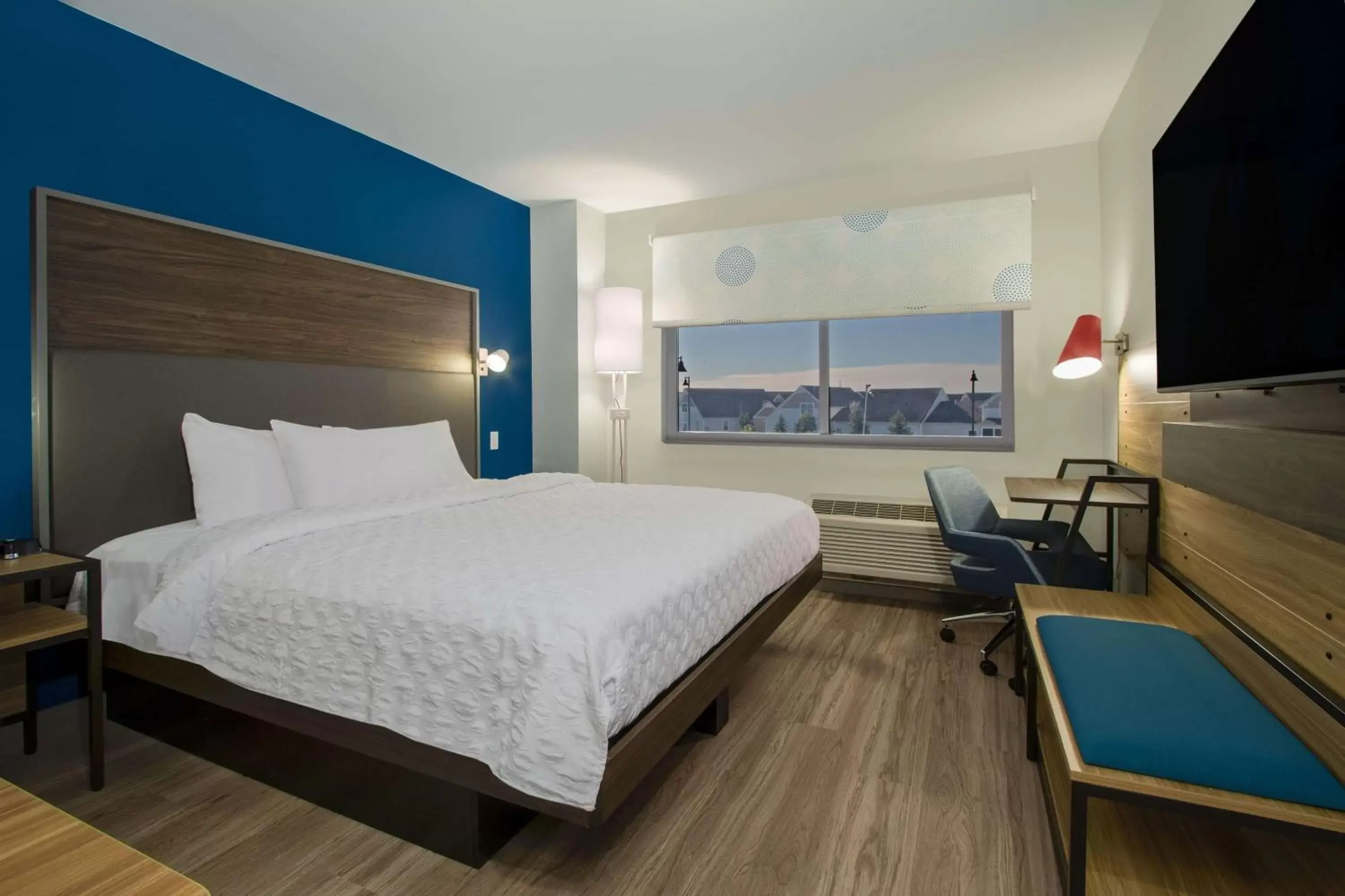 Bed in Tru By Hilton Grove City Columbus Bed in Tru By Hilton Grove City Columbus