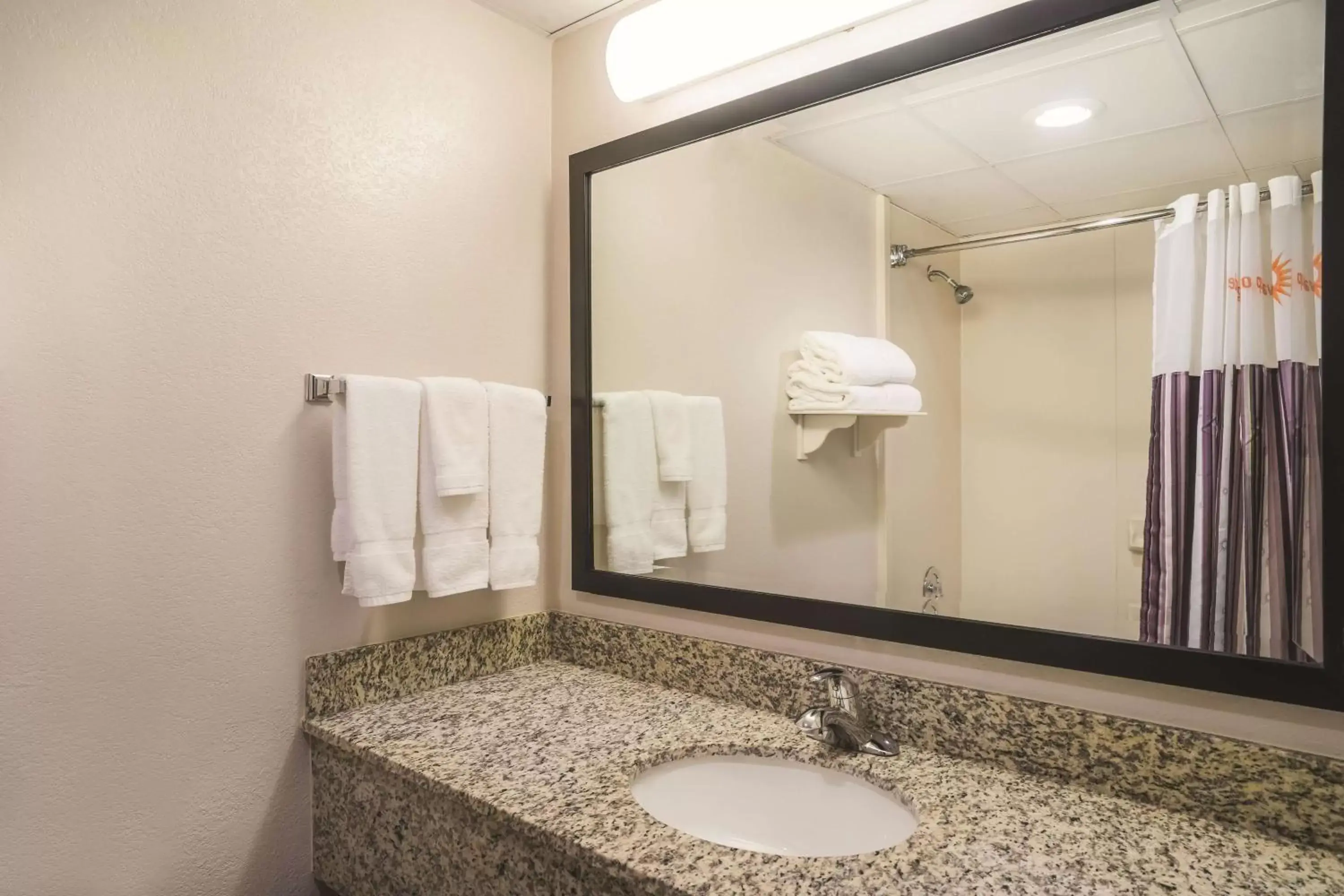 Photo of the whole room, Bathroom in La Quinta Inn by Wyndham San Marcos