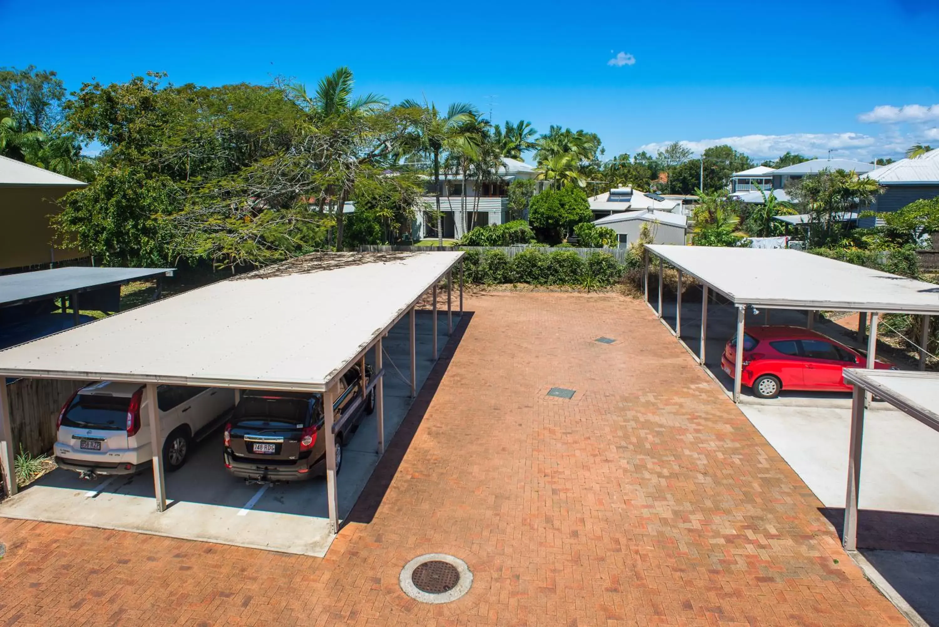 Area and facilities, Pool View in Noosa Sun Motel