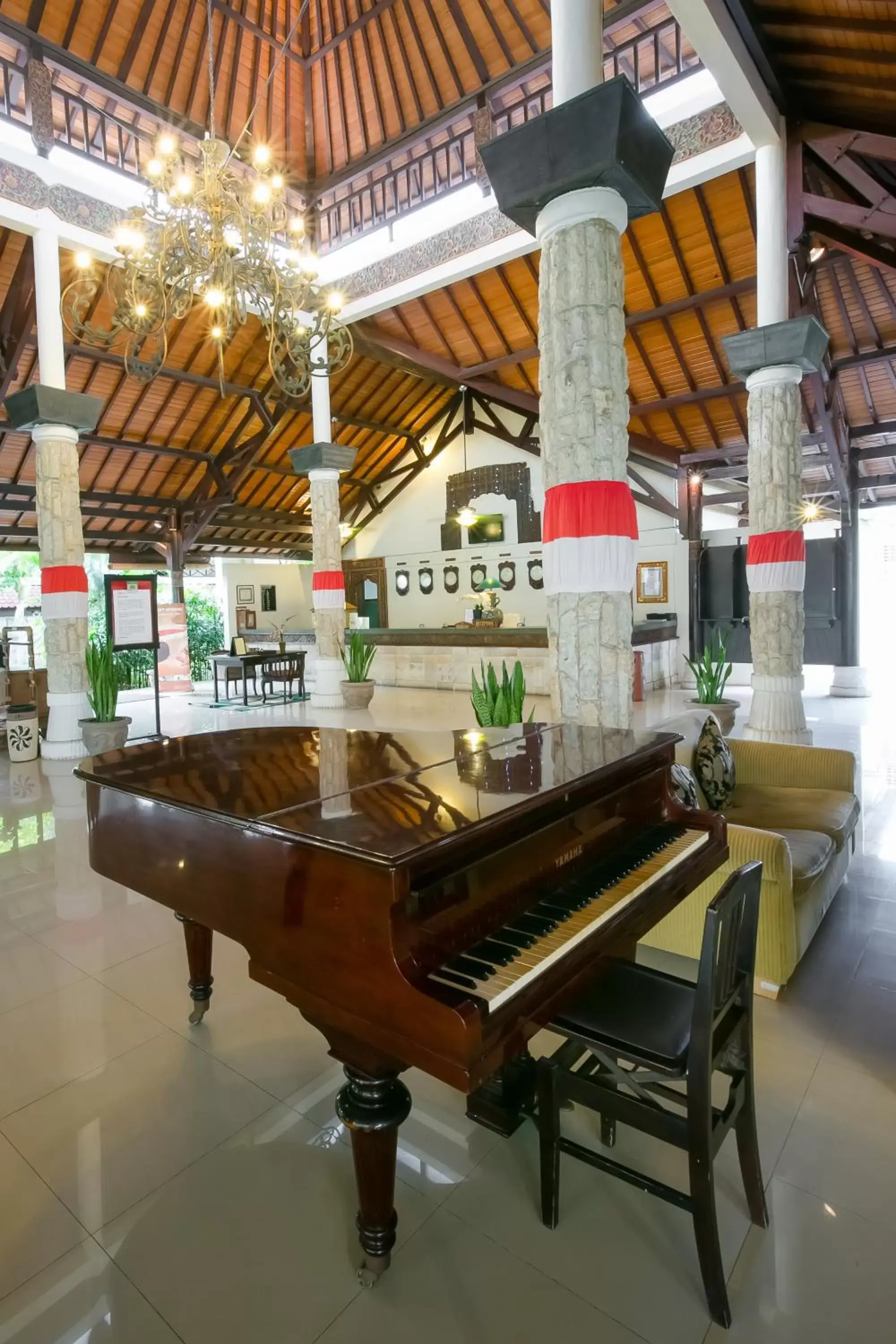 Lobby or reception in Legian Paradiso Hotel