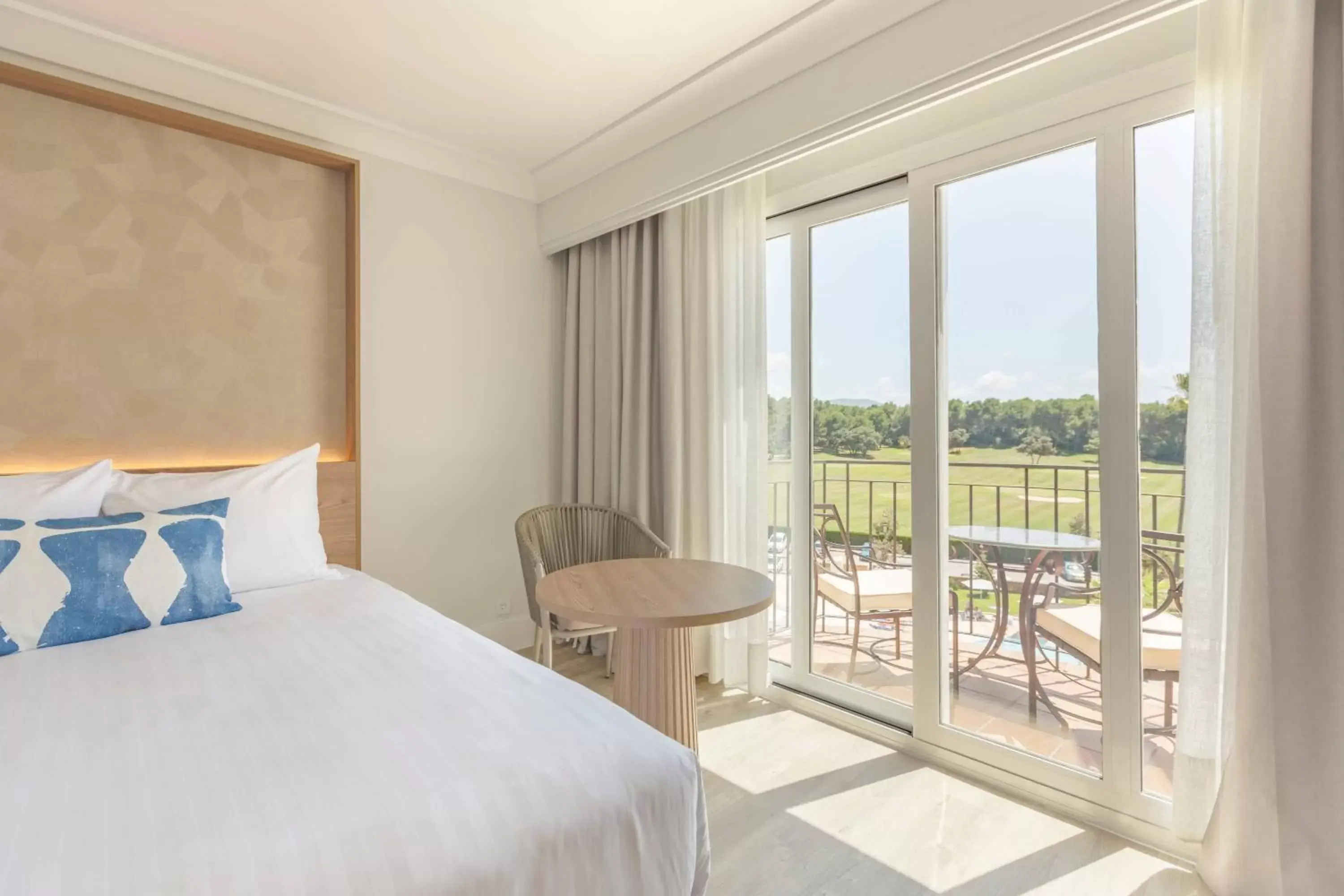 Photo of the whole room, Balcony/Terrace in Denia Marriott La Sella Golf Resort & Spa