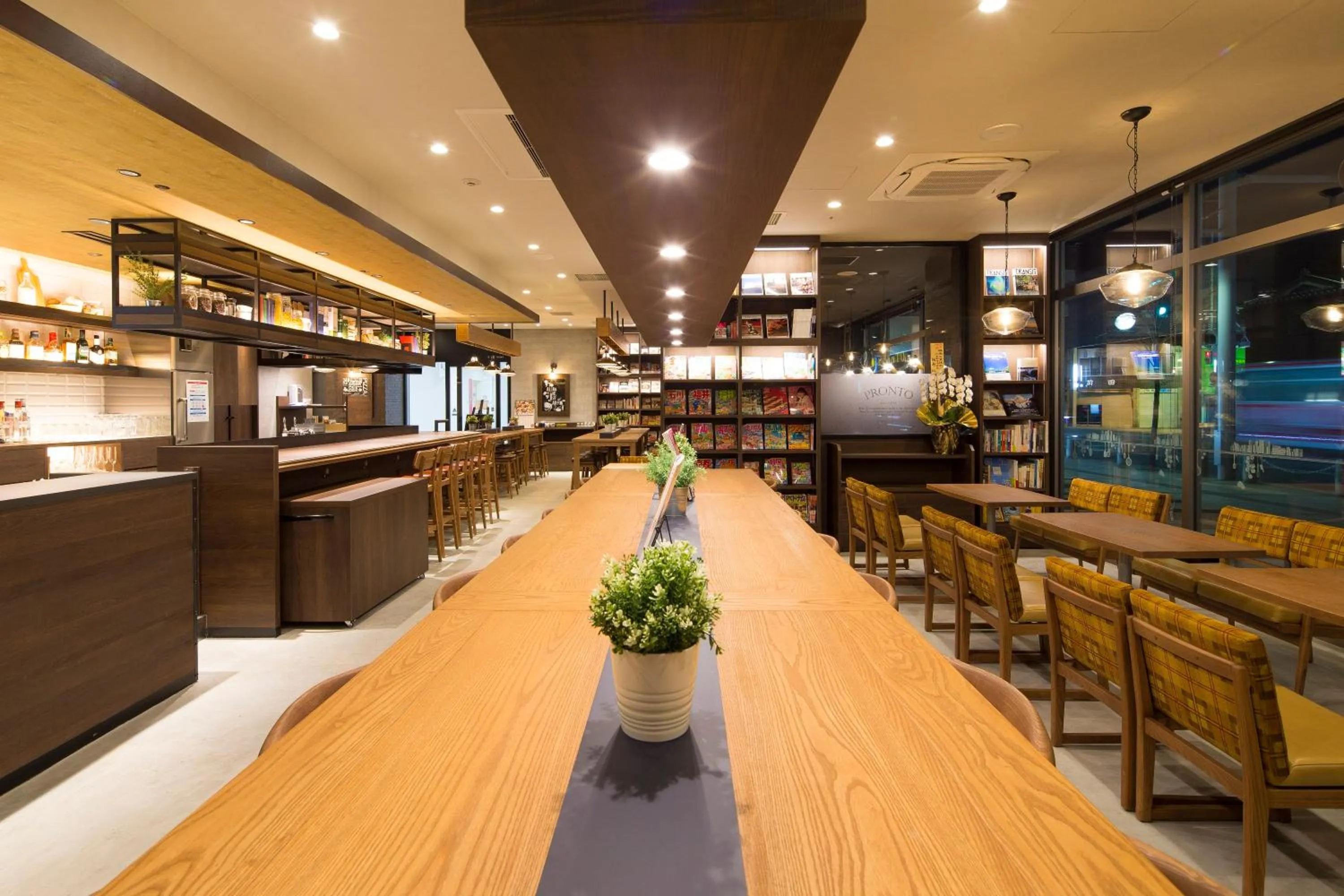 Restaurant/places to eat in Hotel Granbinario Komatsu