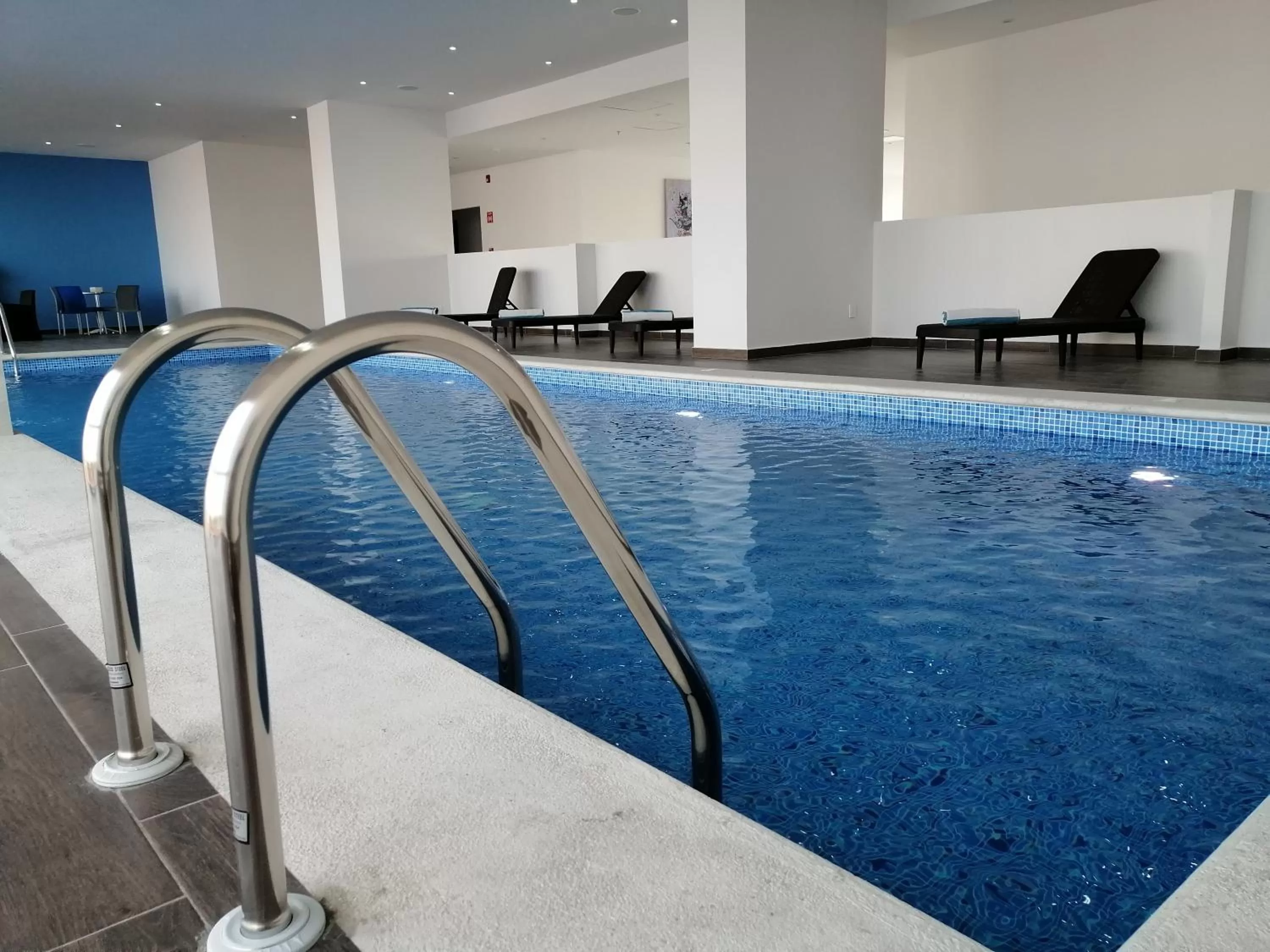 Swimming pool in Wyndham Puebla Angelopolis