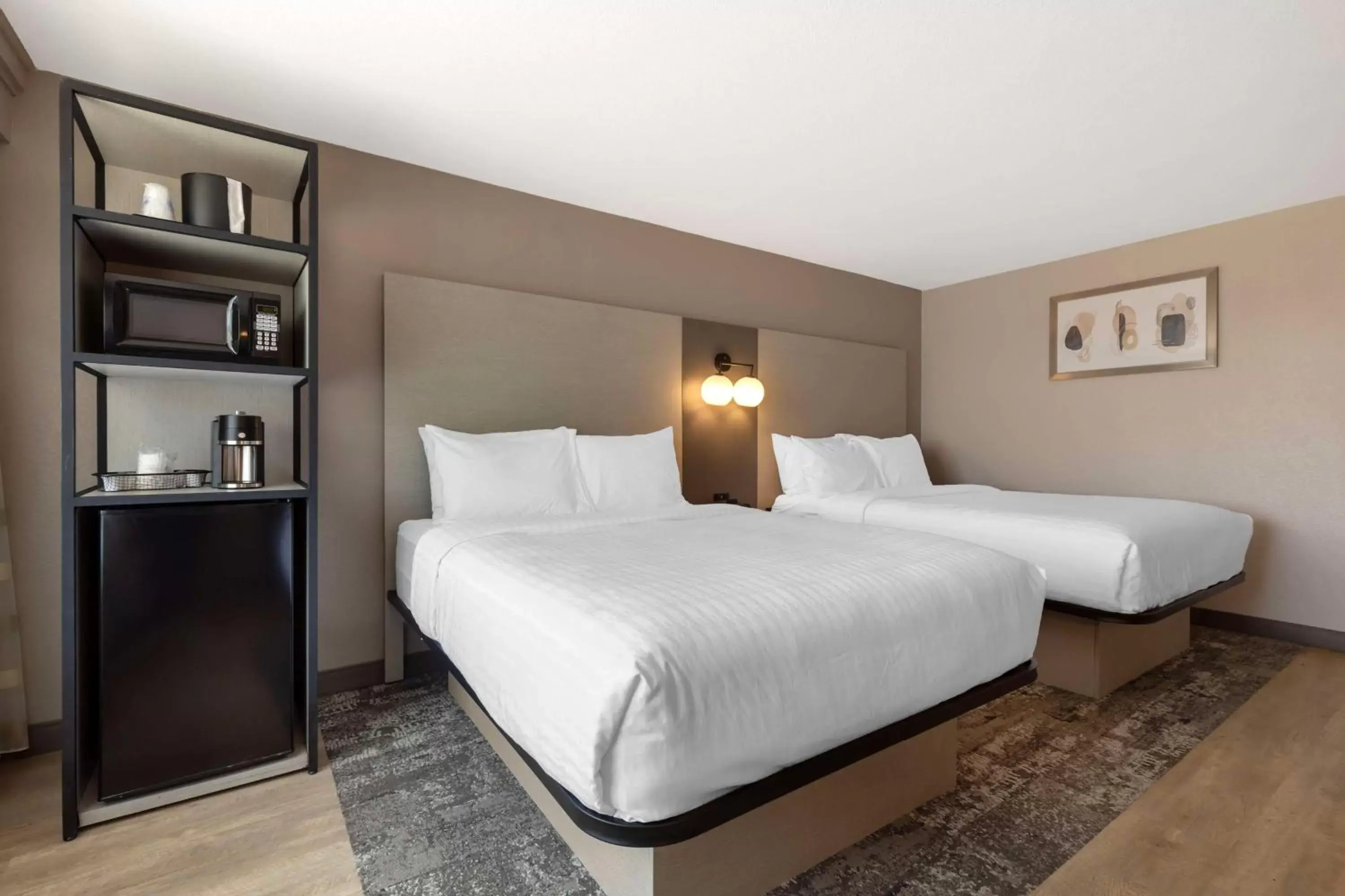 Bedroom, Bed in Best Western Plus Fort Worth North Bedroom, Bed in Best Western Plus Fort Worth North