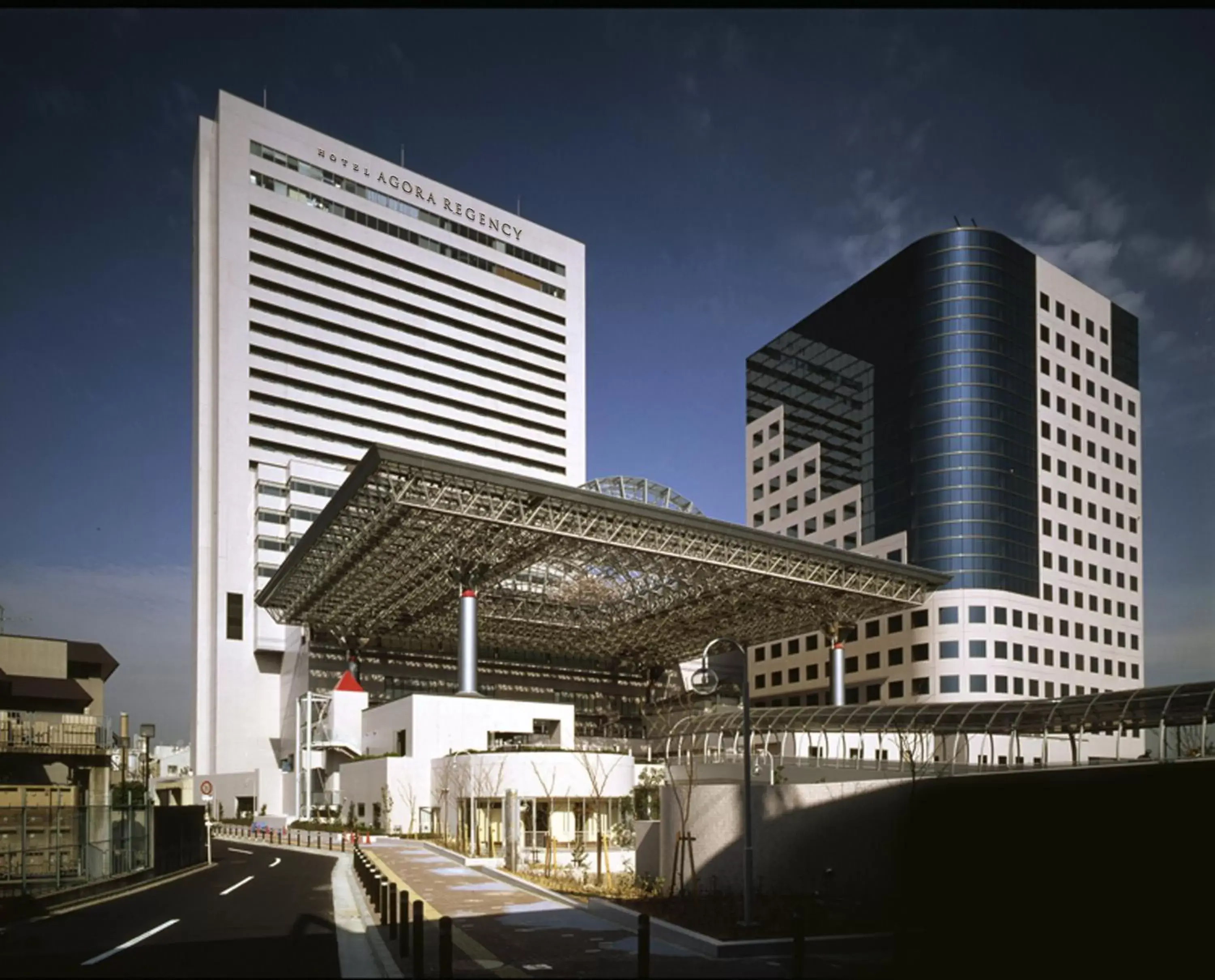 Facade/entrance, Property Building in Hotel Agora Regency Osaka Sakai