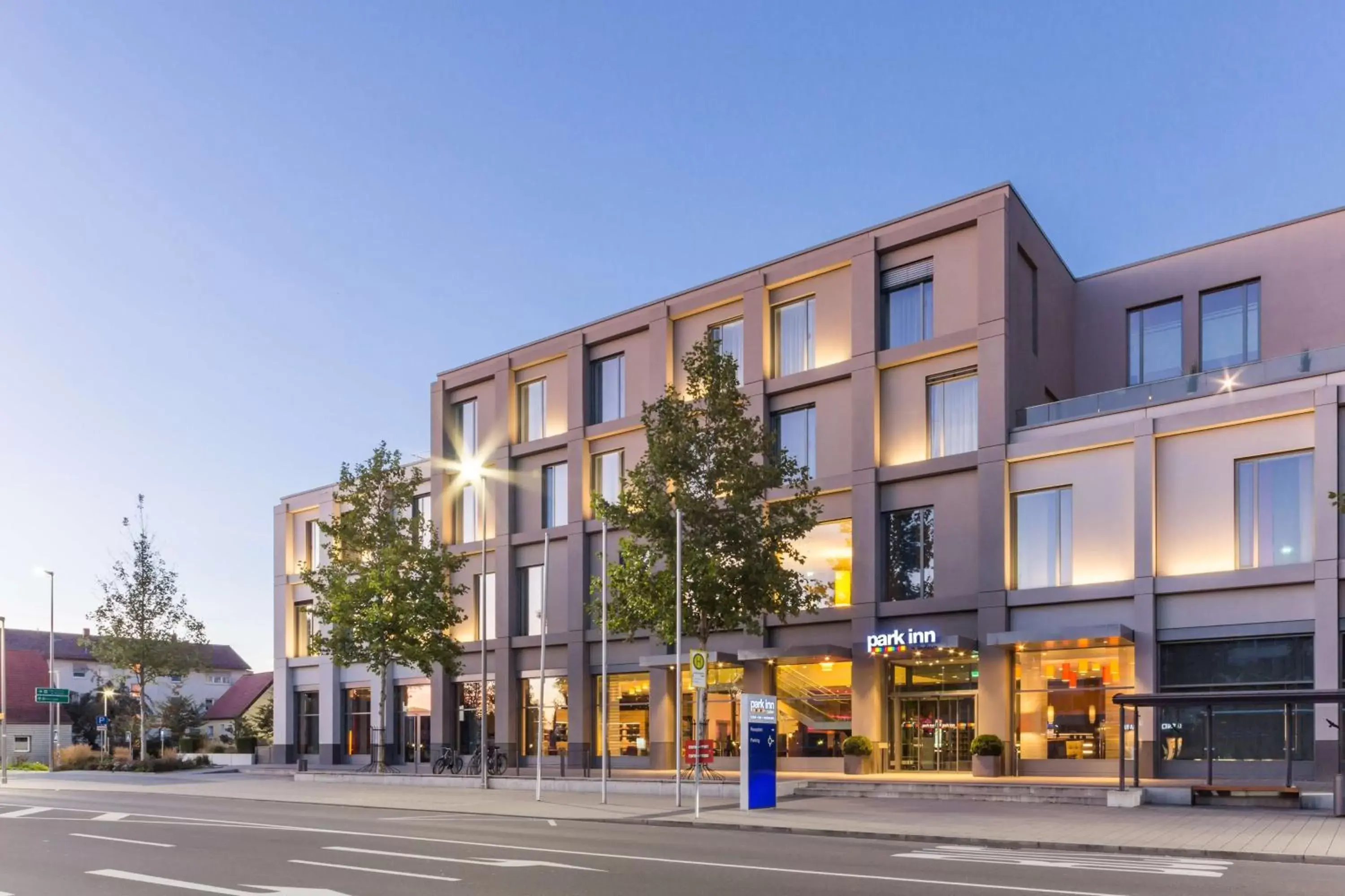 Property Building in Park Inn by Radisson Neumarkt