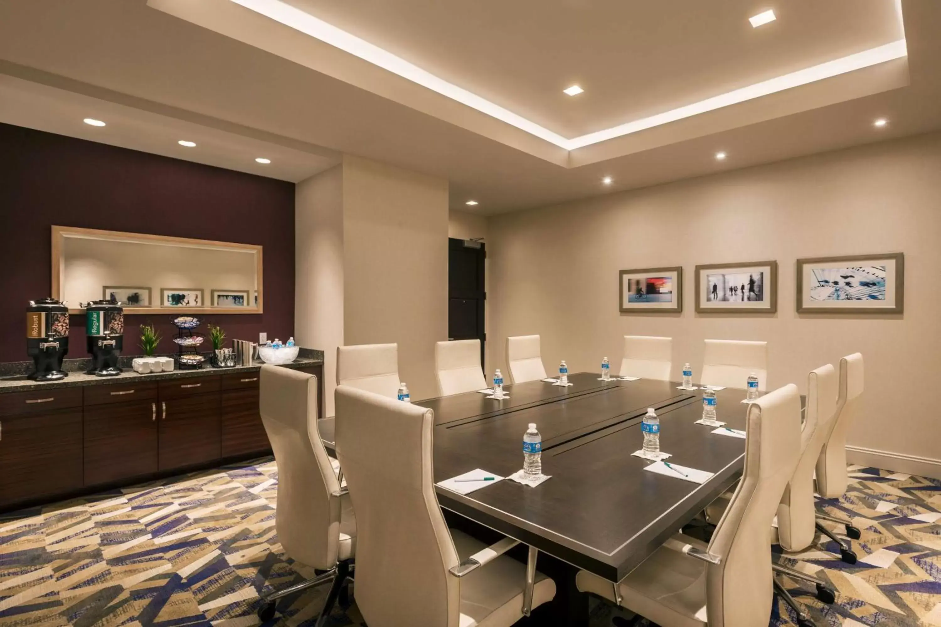 Meeting/conference room in Homewood Suites Midtown Manhattan Times Square South