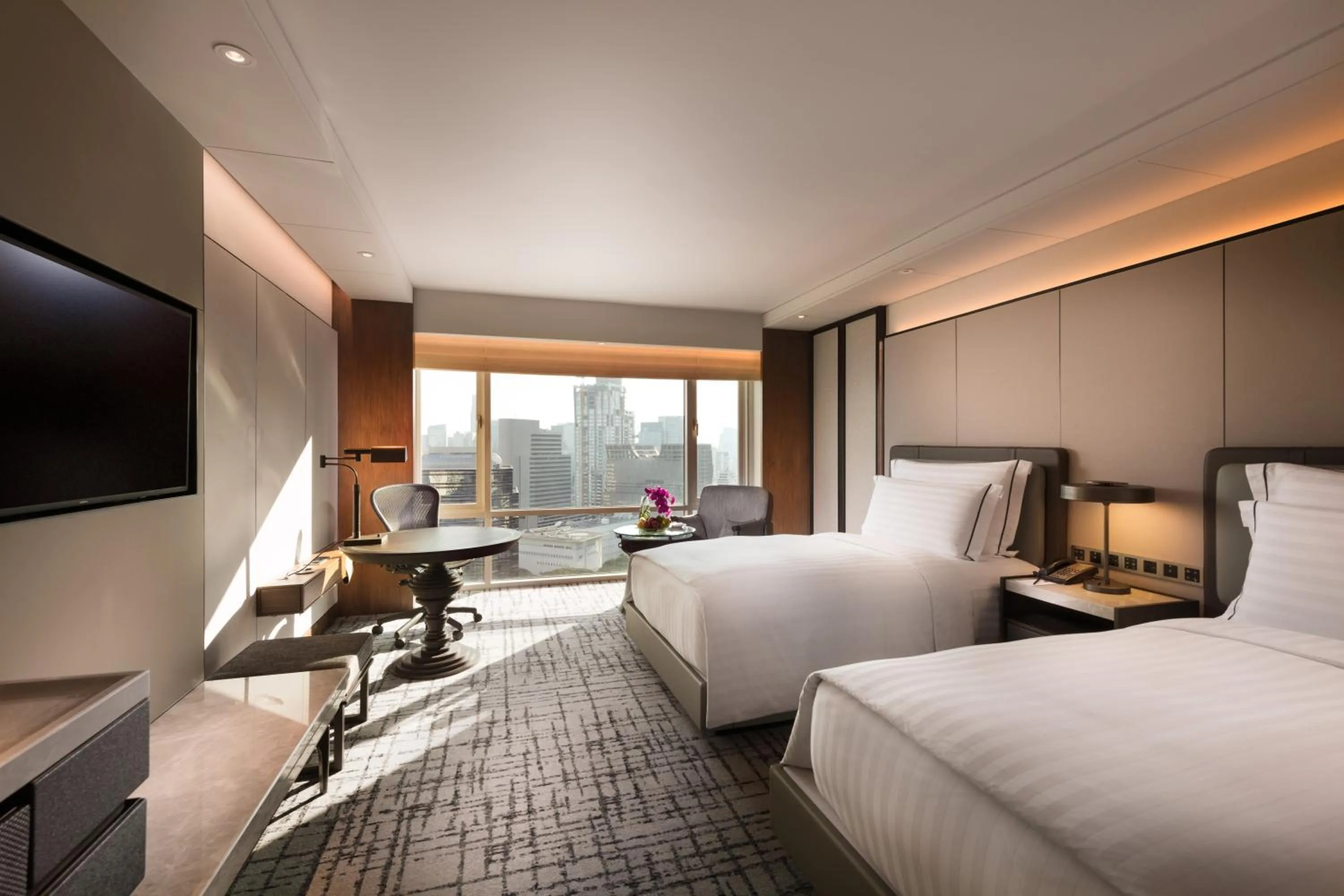 Bedroom, Bed in Conrad Bangkok