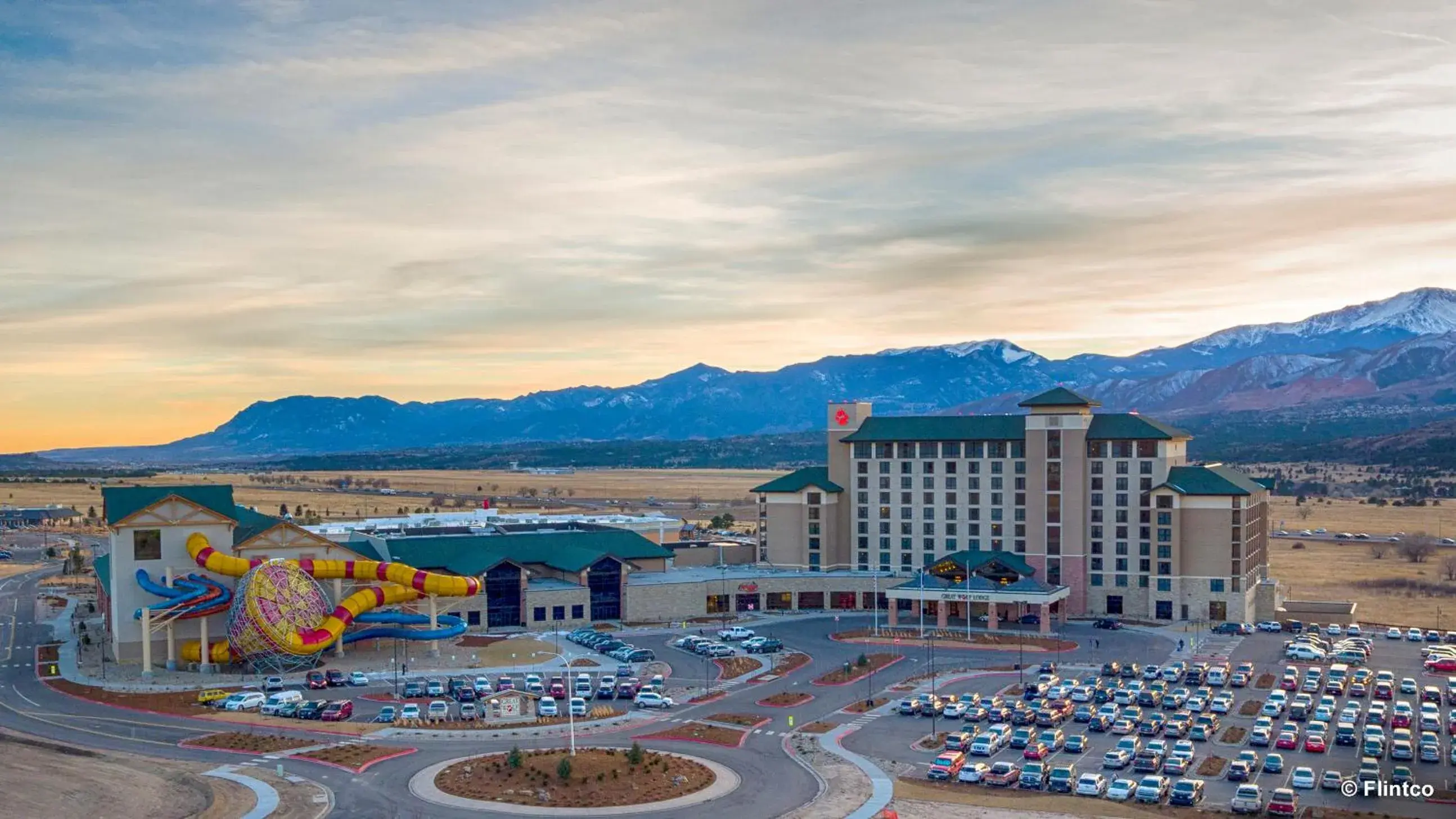 Property building in Great Wolf Lodge Colorado Springs