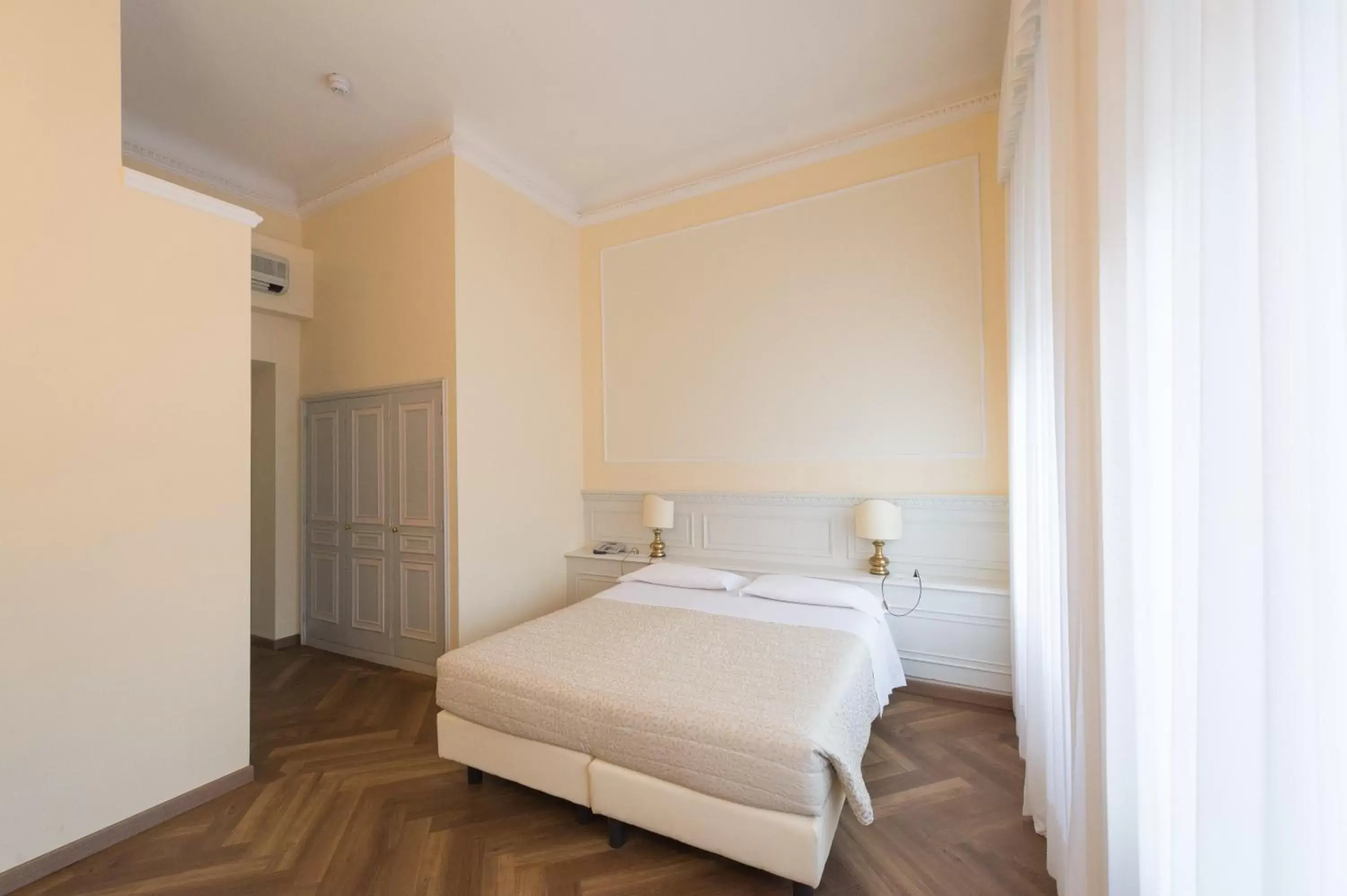 Superior Double or Twin Room in Grand Hotel Liberty Superior Double or Twin Room in Grand Hotel Liberty