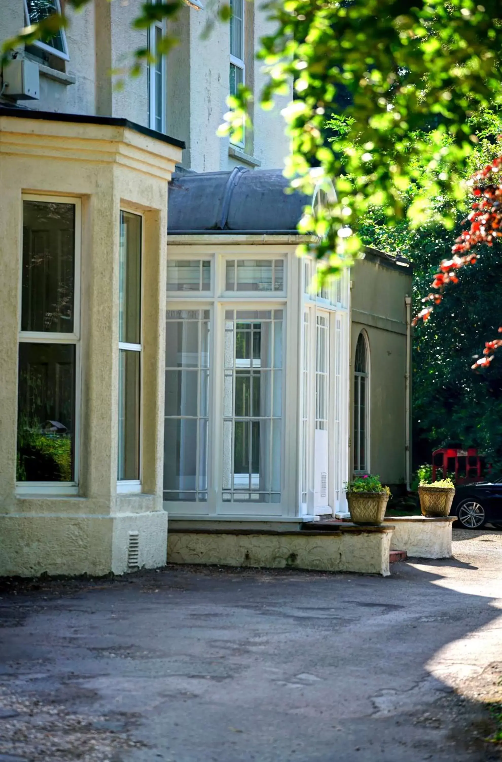 Property building in Best Western The Royal Chase Hotel Property building in Best Western The Royal Chase Hotel