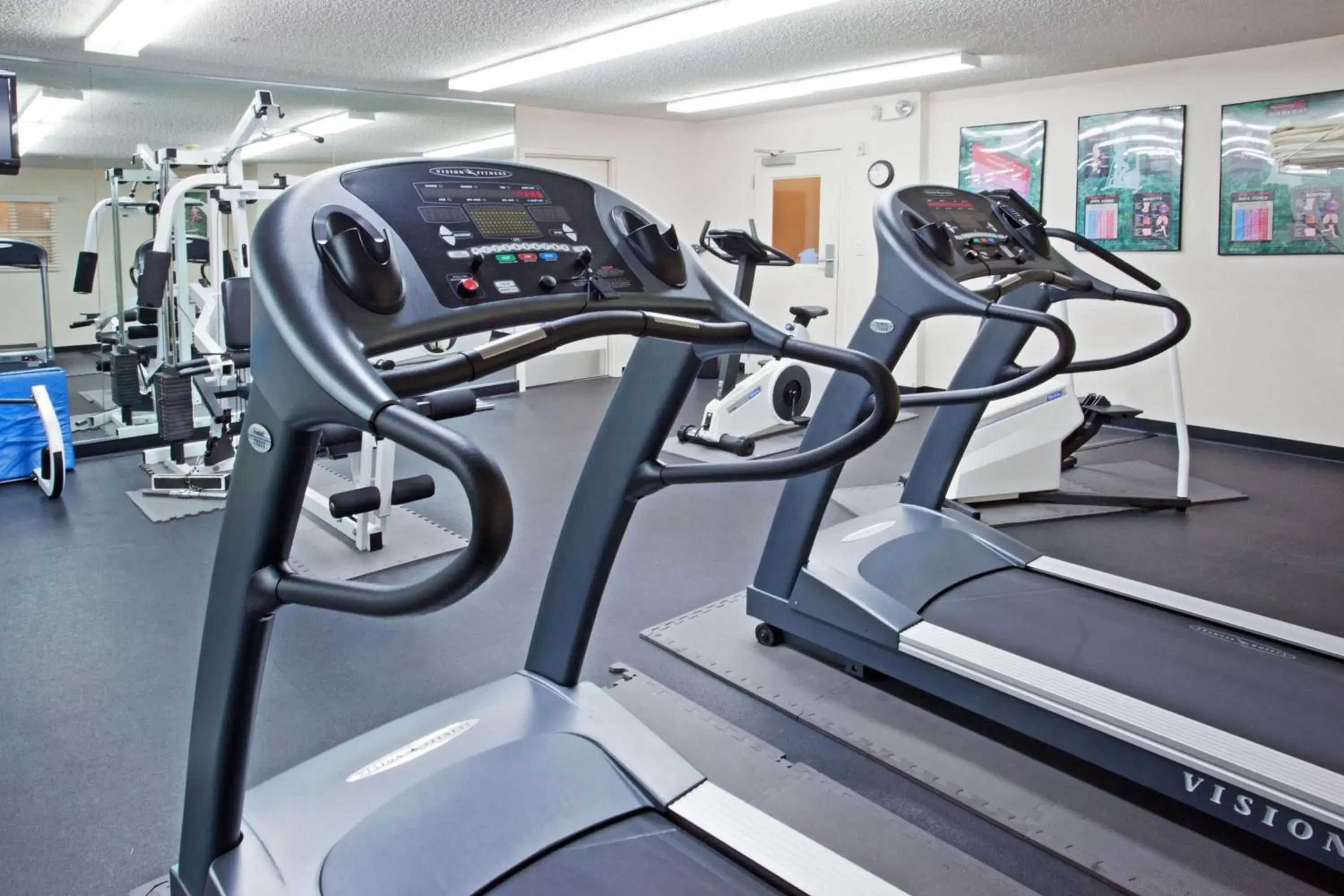 Spa and wellness centre/facilities, Fitness Center/Facilities in Sonesta Simply Suites Houston Galleria Medical Center
