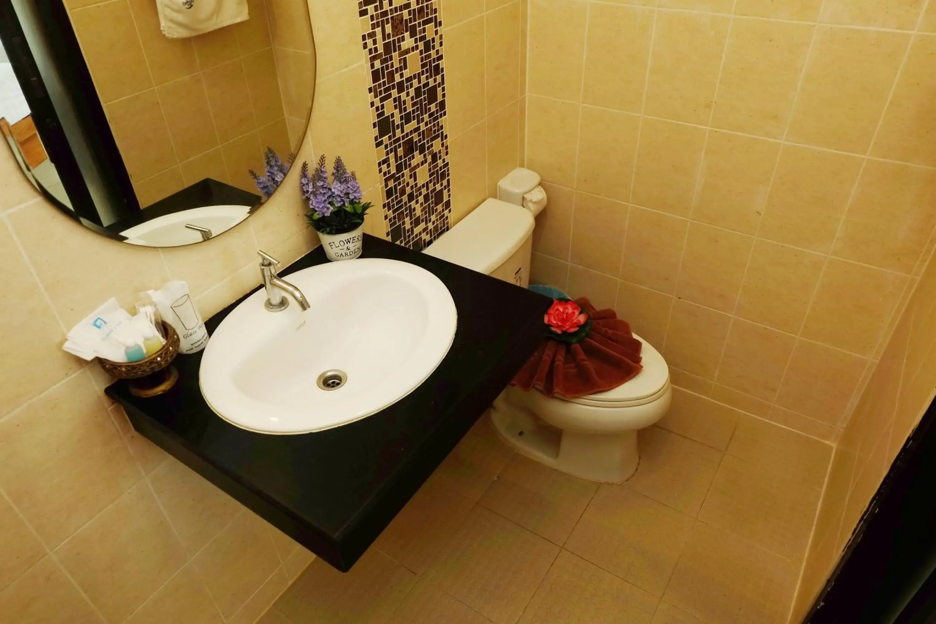 Bathroom in Calypso Patong Hotel