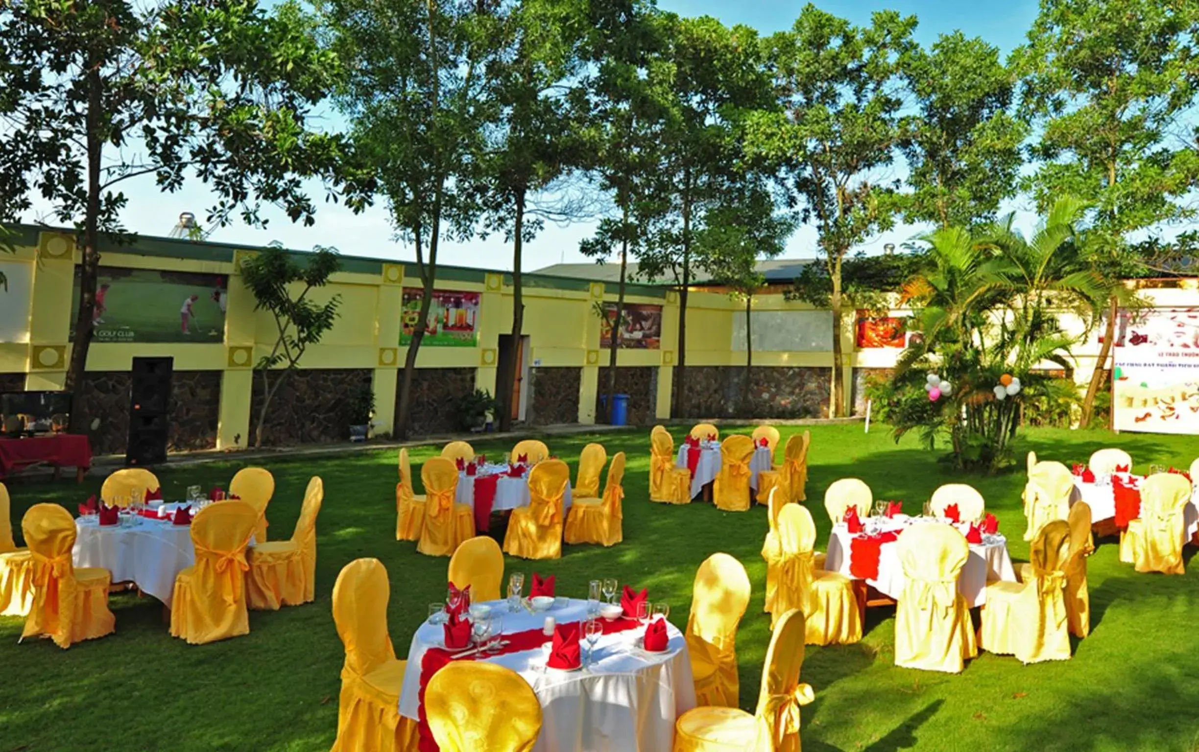 Garden, Banquet Facilities in Camela Hotel & Resort