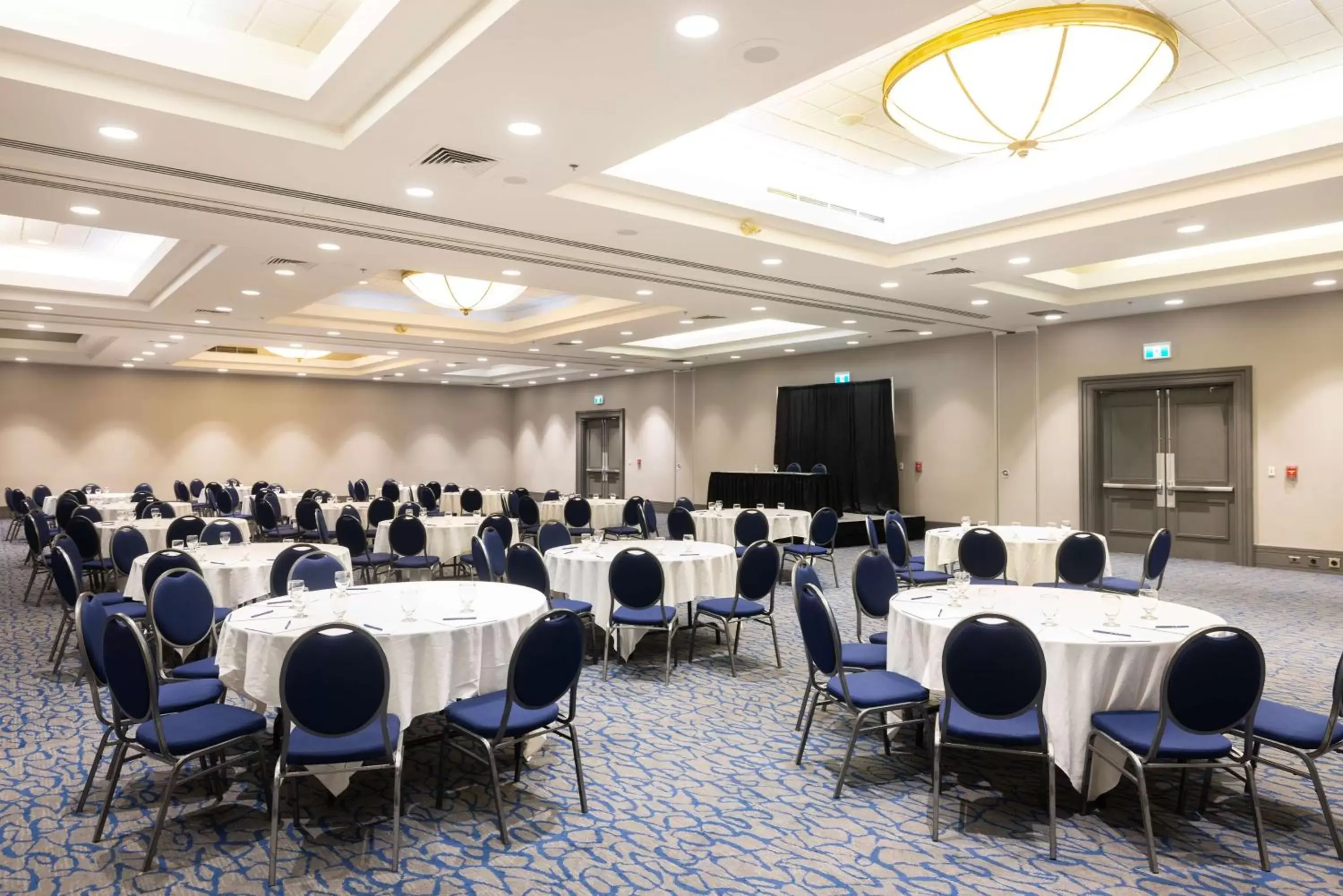 Meeting/conference room in DoubleTree by Hilton Calgary North