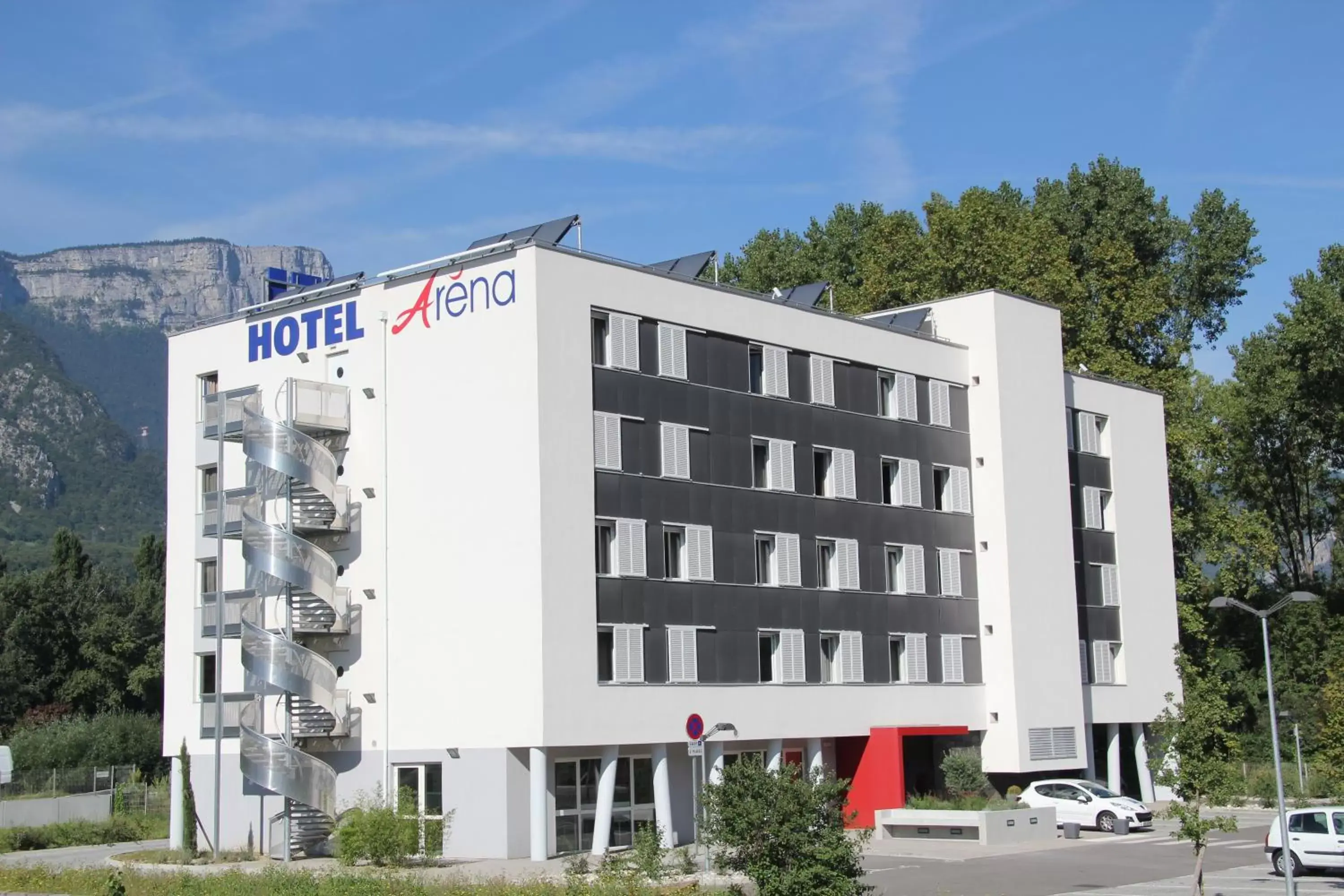 Facade/entrance, Property Building in Ekho Hotel Grenoble Nord Saint Egrève