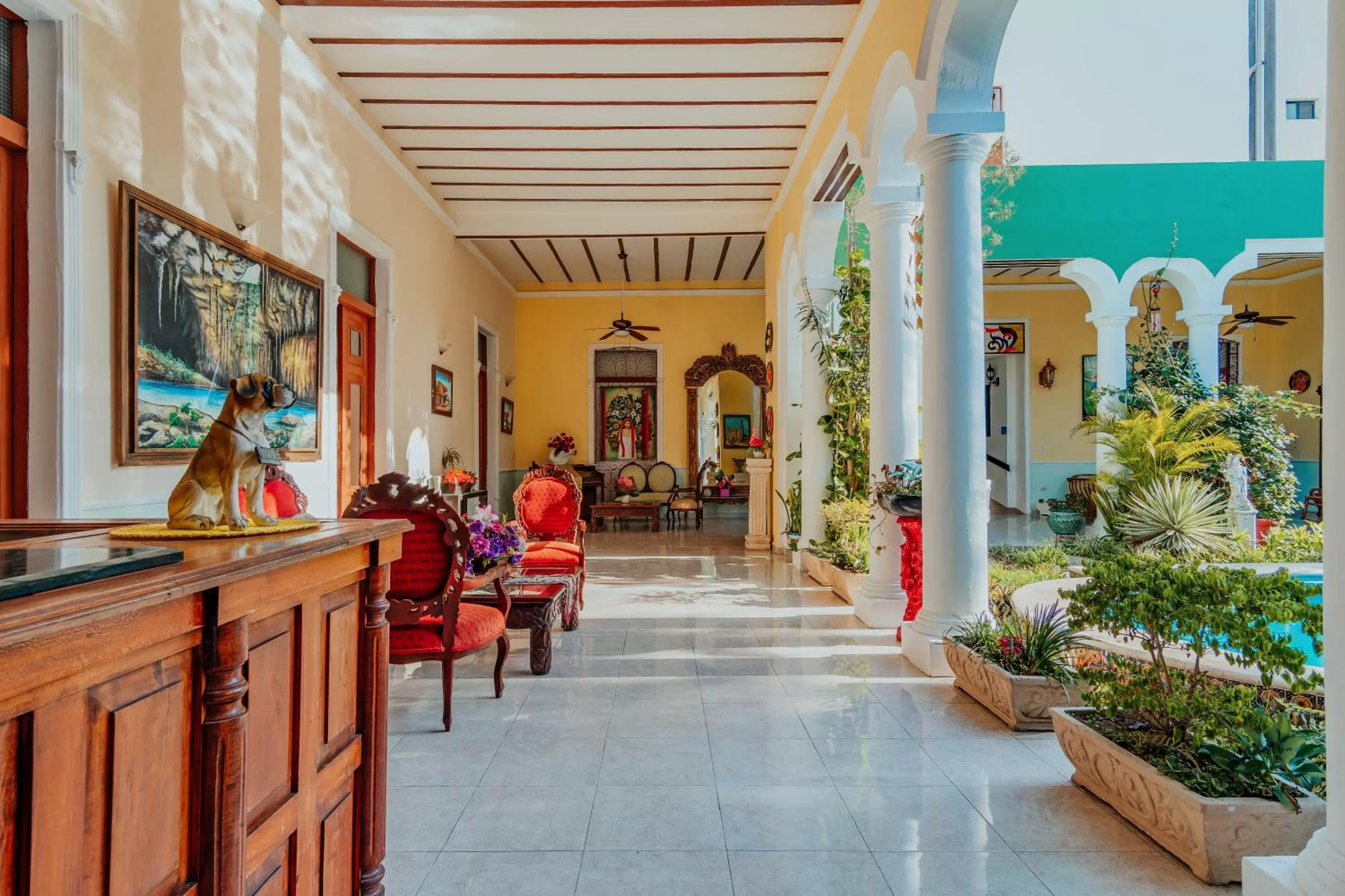 Lobby or reception in Hotel Santa María Mérida