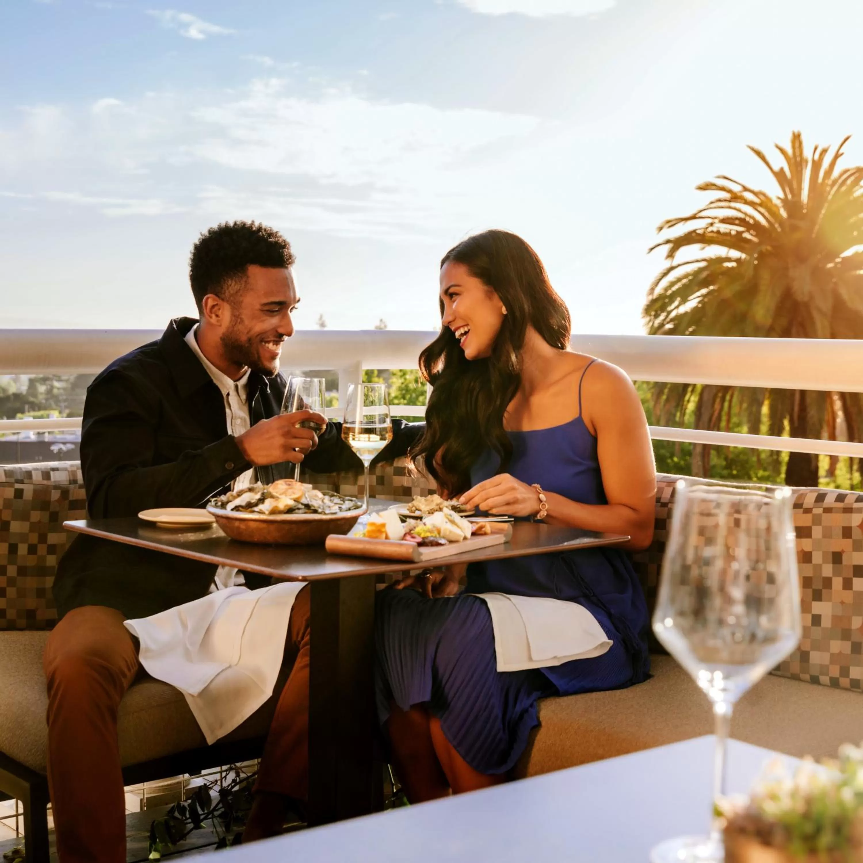 Restaurant/places to eat in Claremont Resort & Club