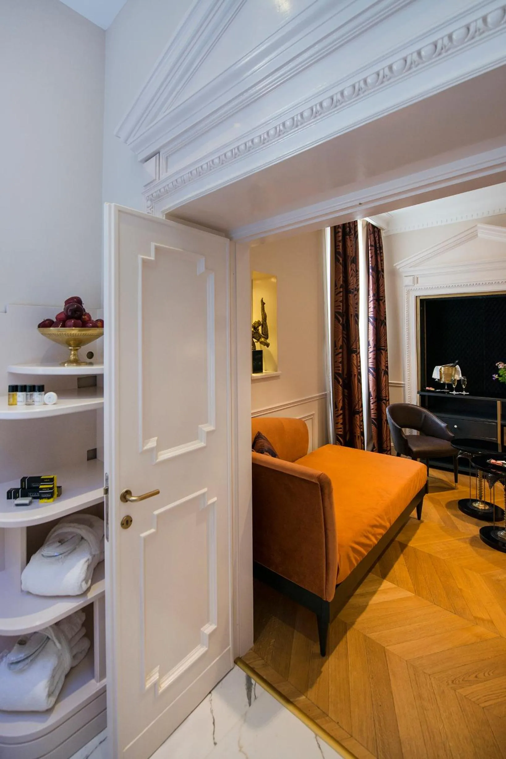 Other, Bed in Torre Argentina Relais - Residenze di Charme