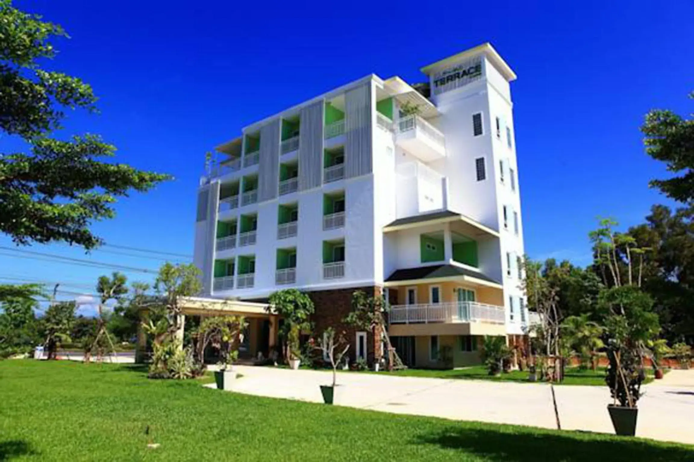 Facade/entrance, Property Building in The Terrace Hotel