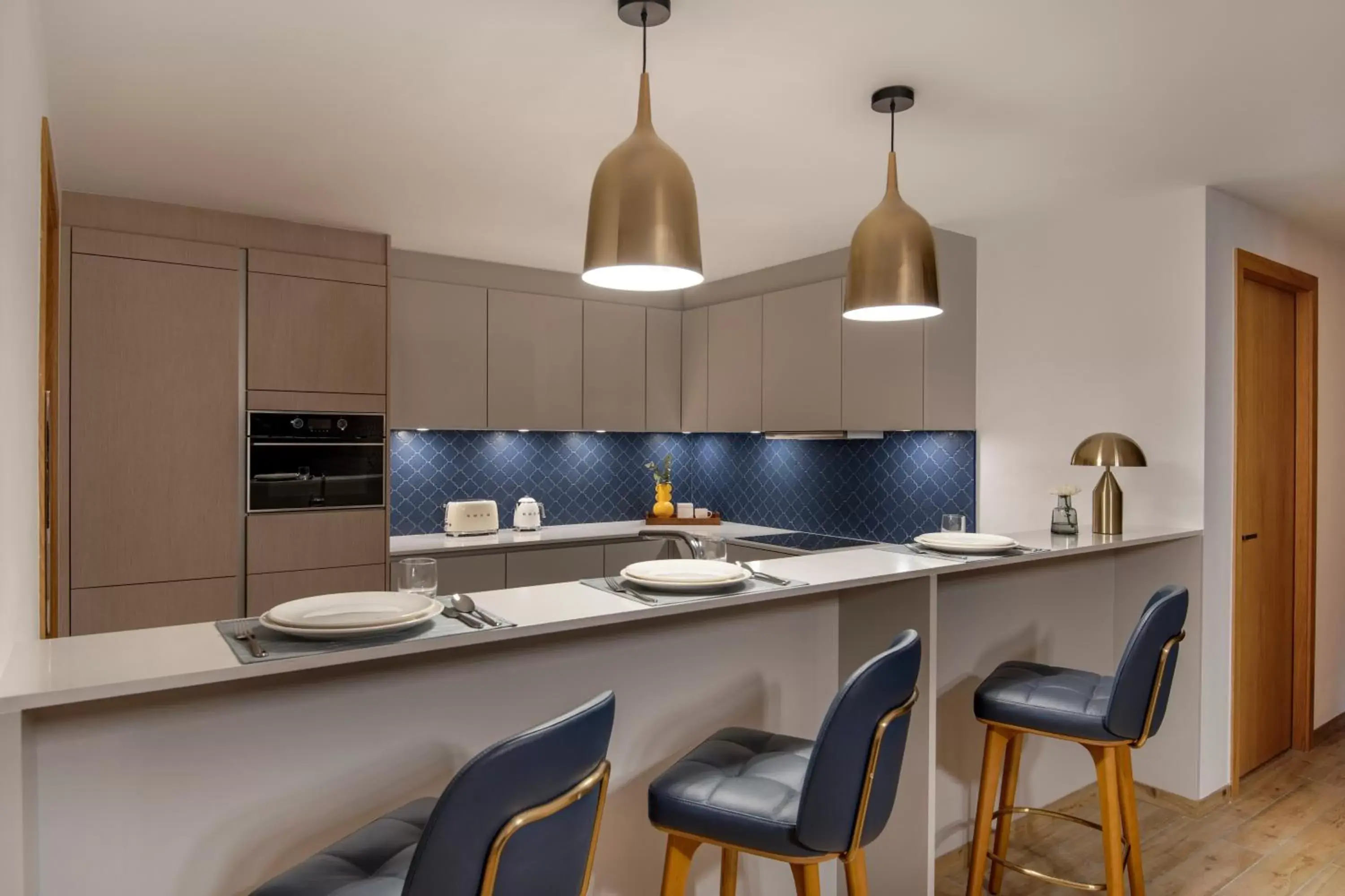 Kitchen or kitchenette, Kitchen/Kitchenette in Abesq Doha Hotel and Residences