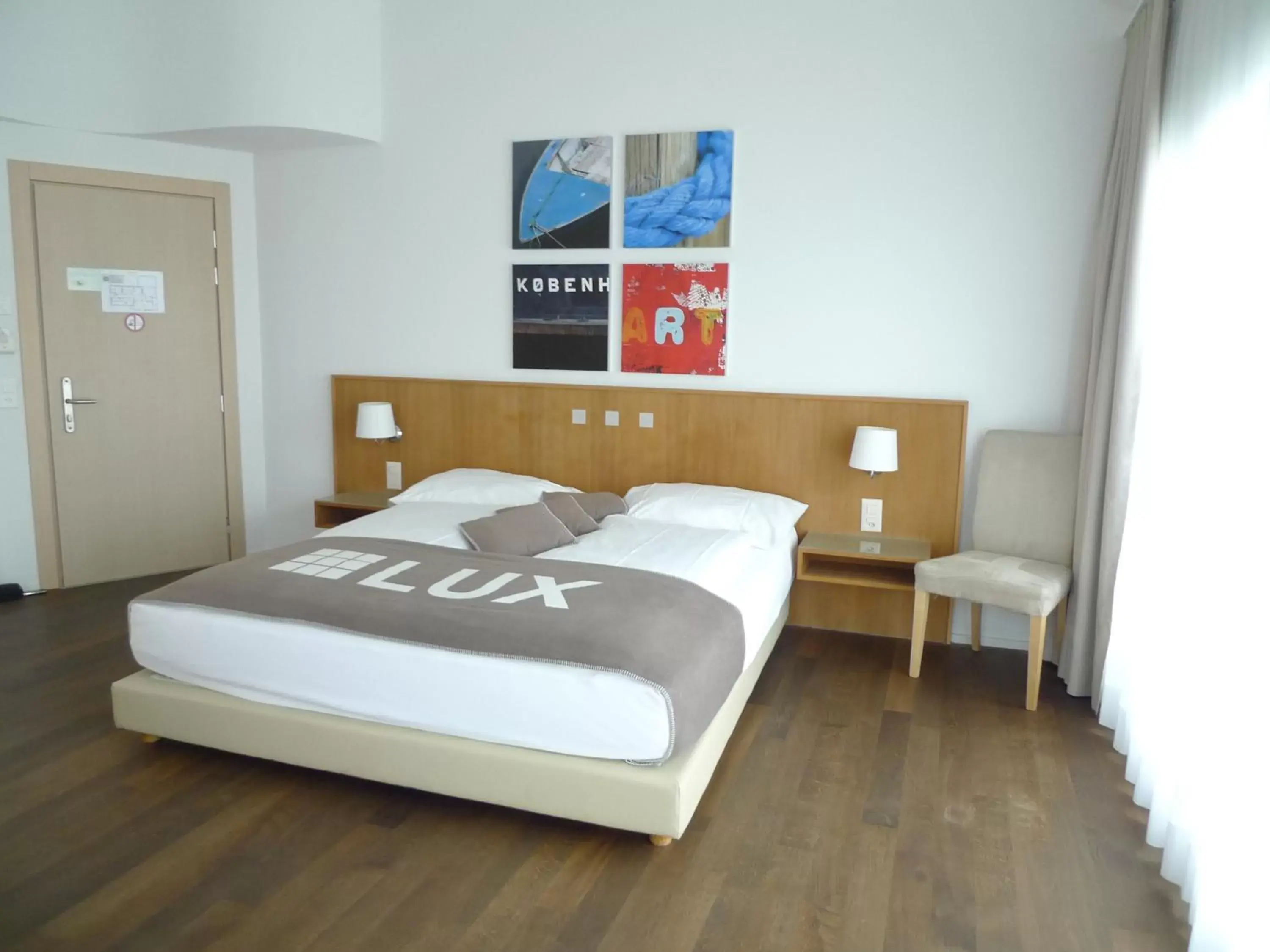 Bed in Businesshotel Lux