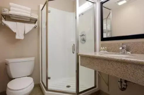 Bathroom in Raincross Hotel Riverside