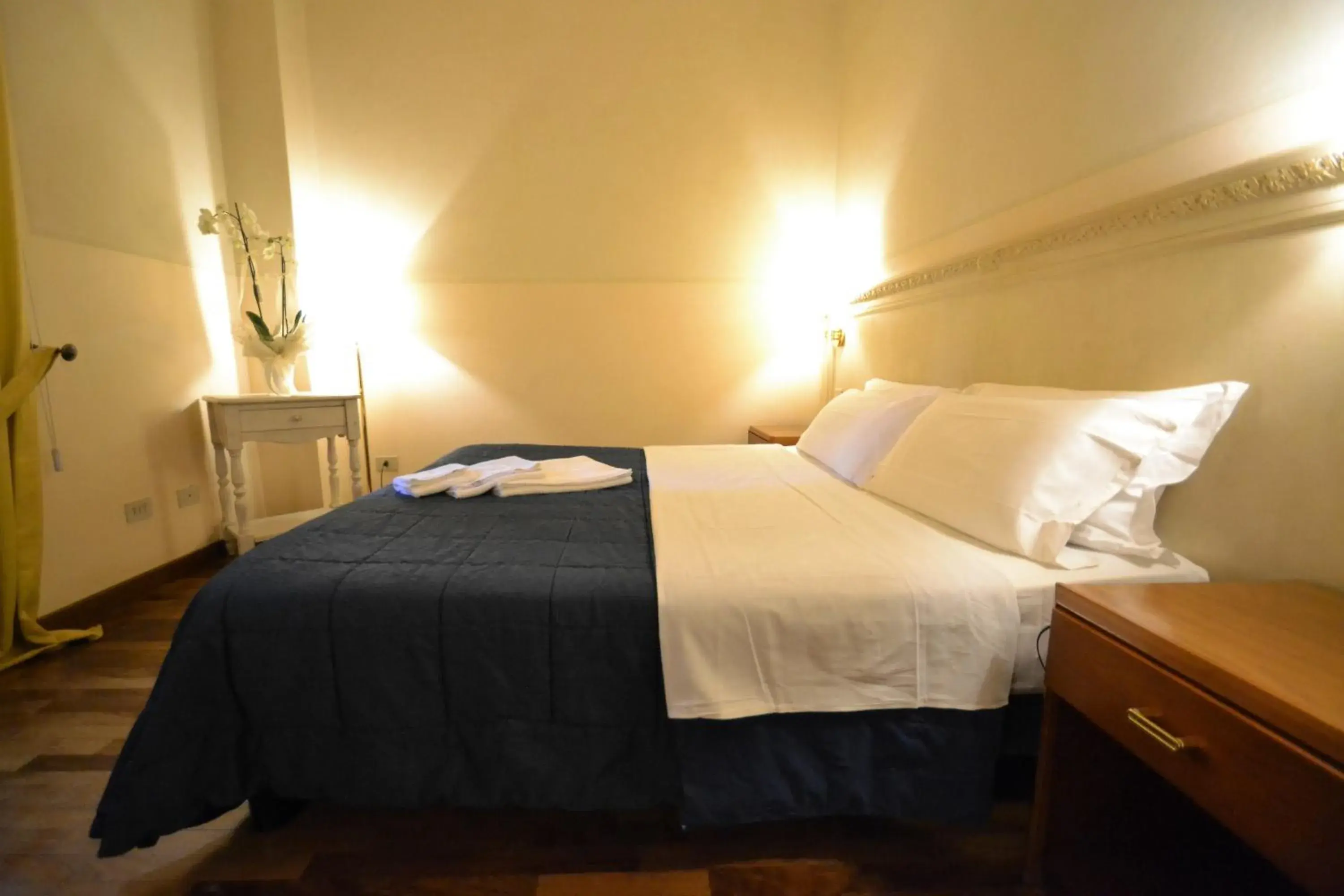 Bed in Hotel Posta