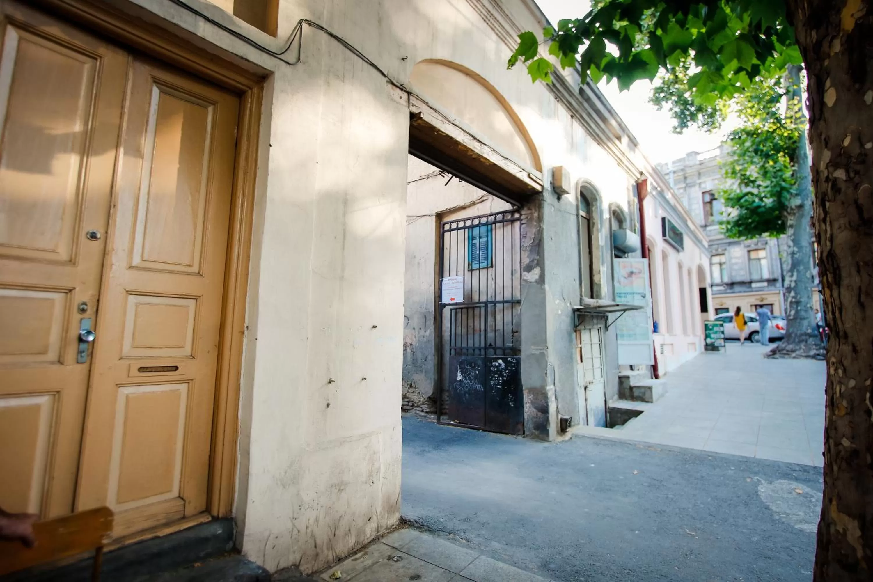 Facade/entrance in Freedom Square Apart Hotel
