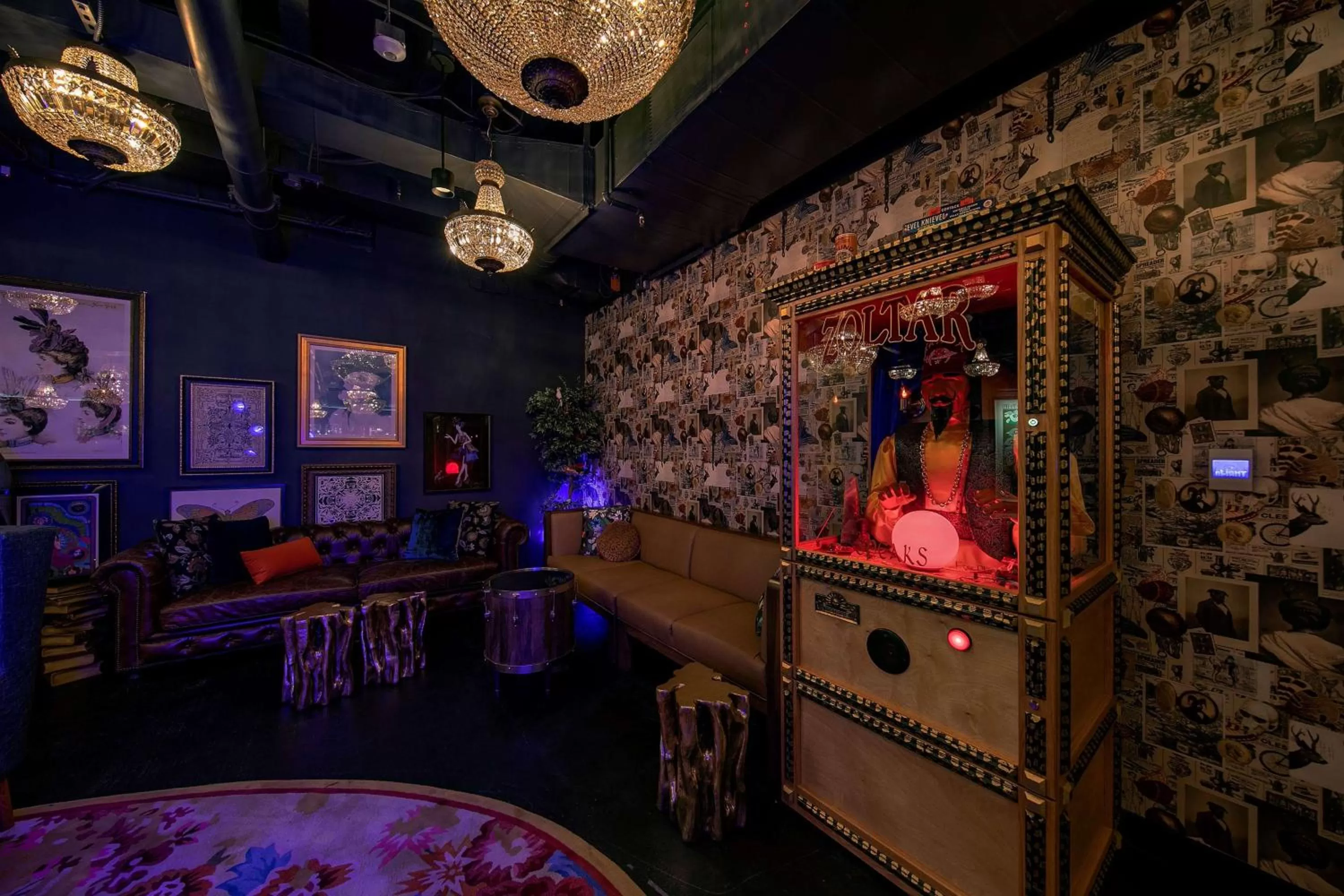 Lounge or bar in The Wayfarer Downtown LA, Tapestry Collection by Hilton