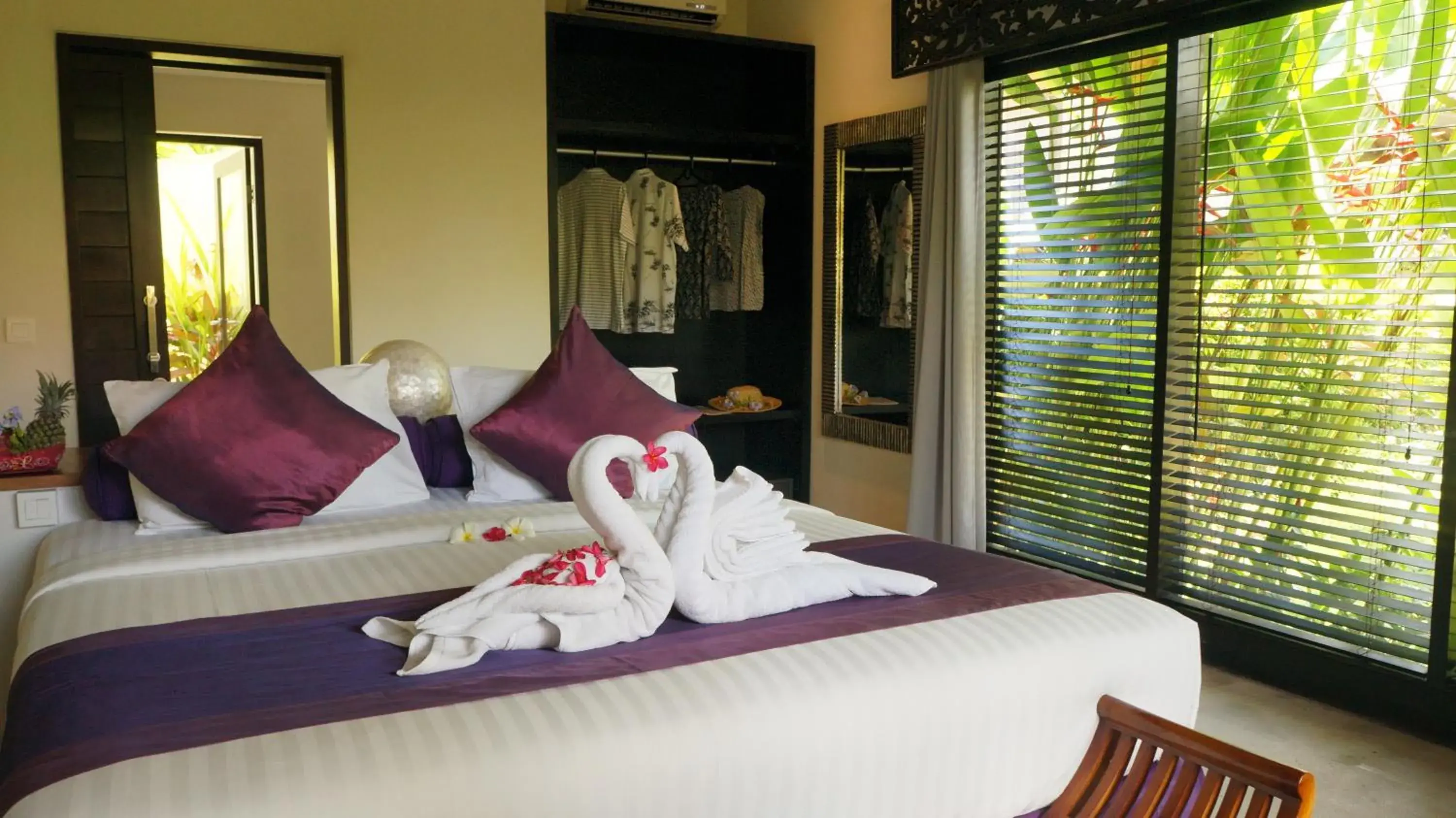 Bed in Katala Suites and Villas