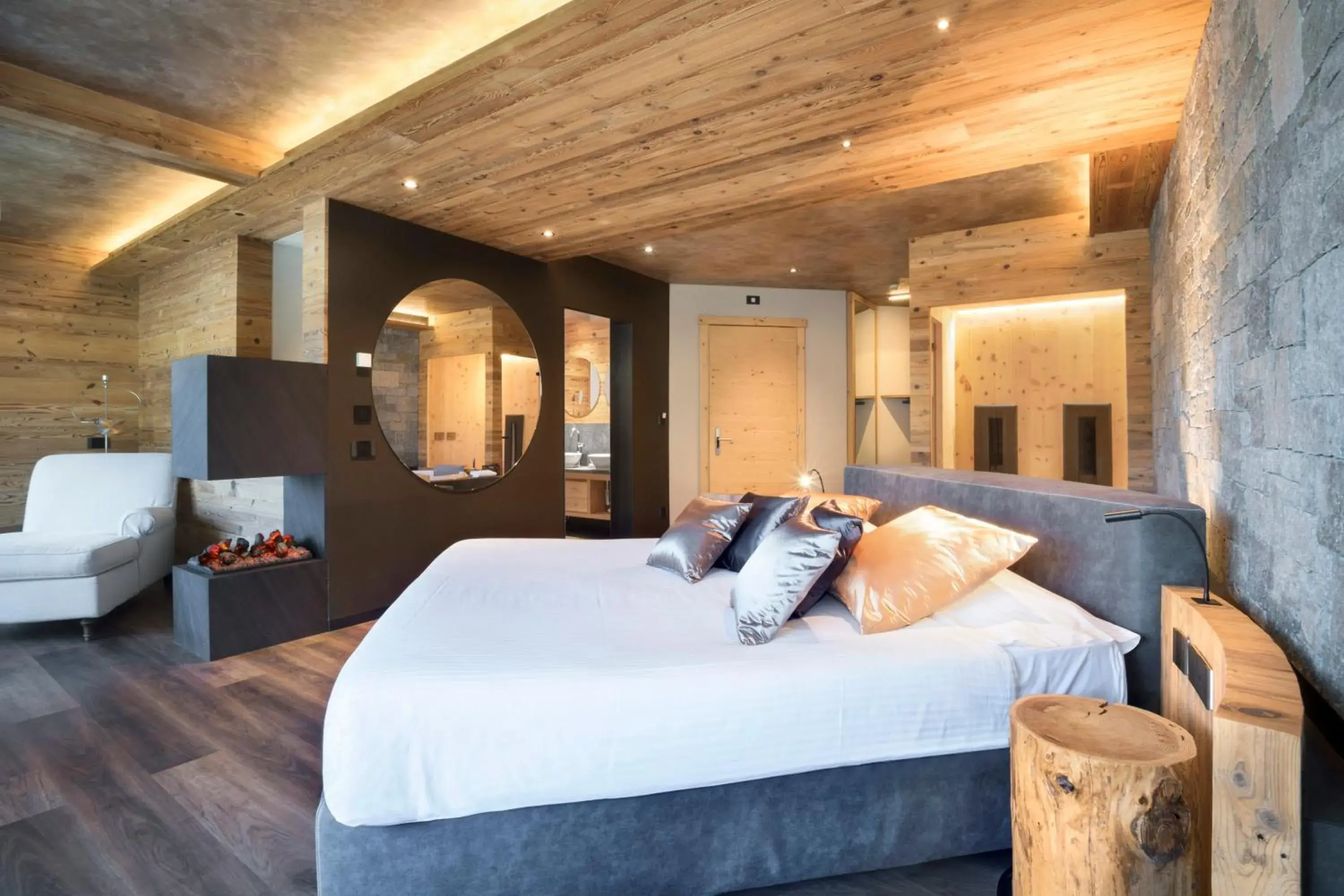 Bed in Hotel Lac Salin Spa & Mountain Resort